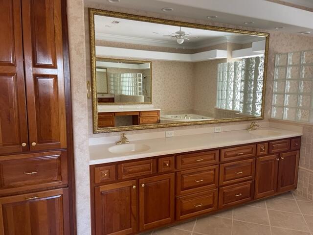 ROCKY BAYOU COUNTRY CLUB ESTATES 10 - Residential