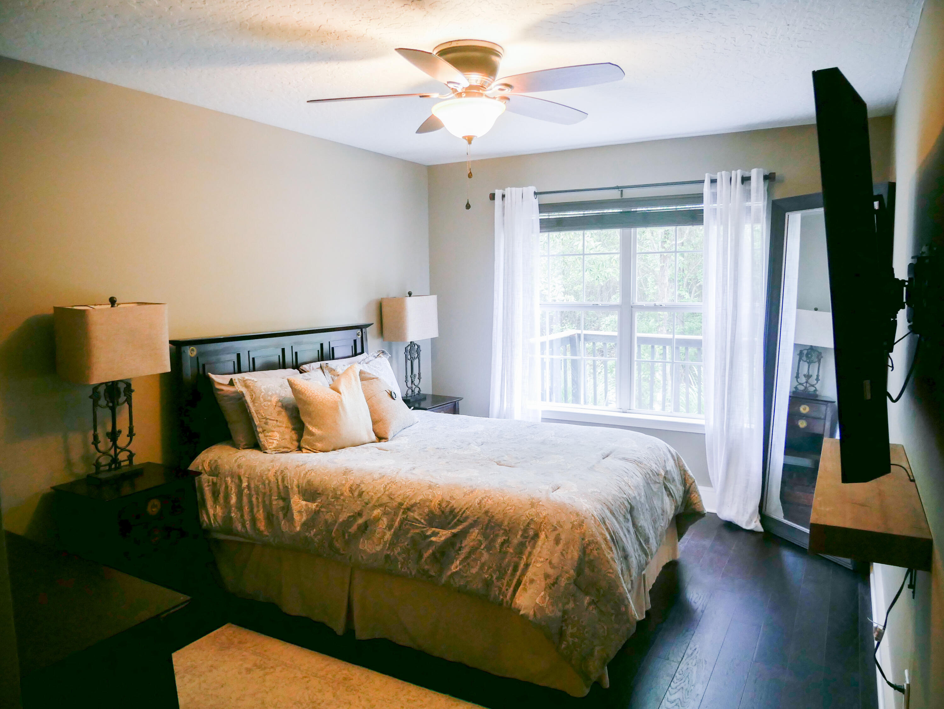 SEQUOIA ESTATES PH I LOT 6 BLK A - Residential