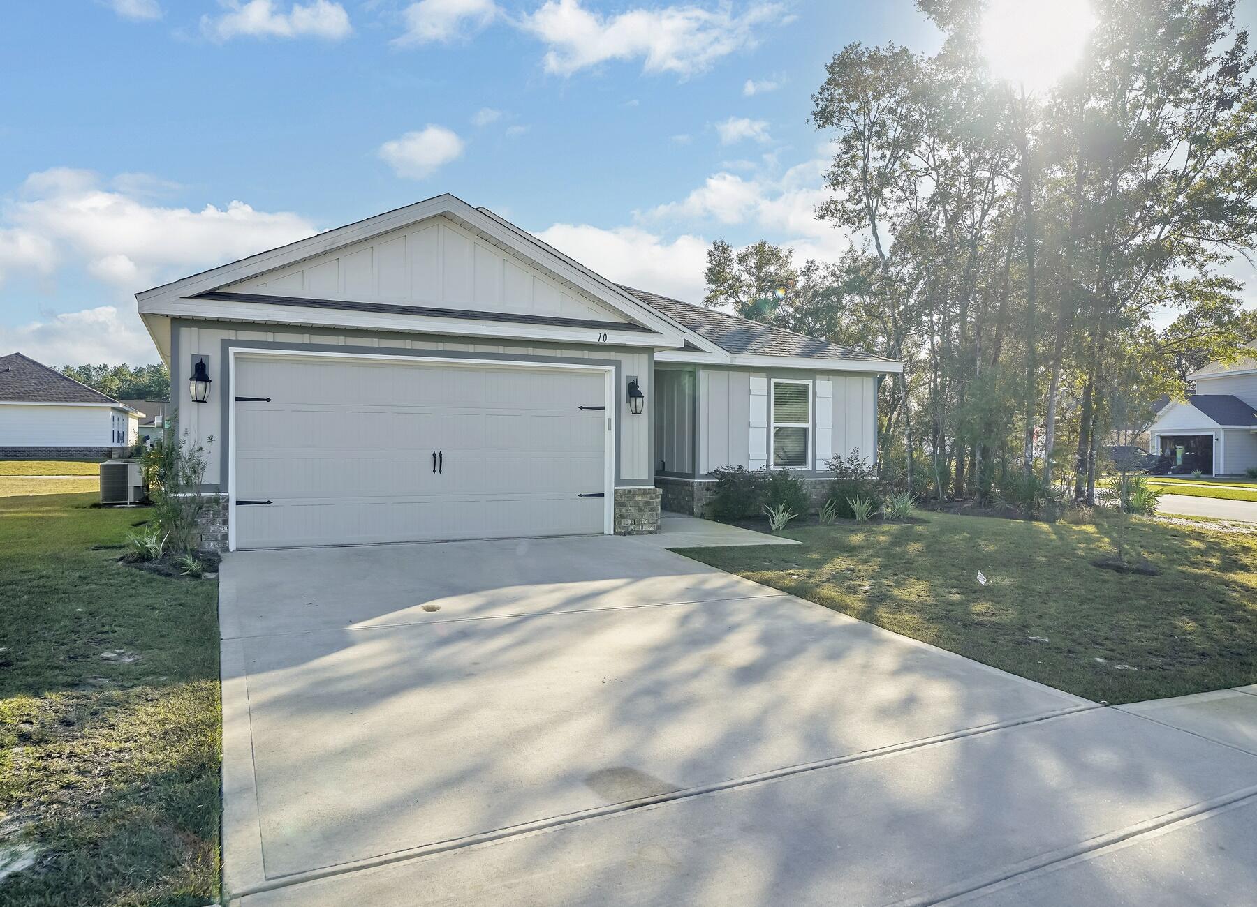 RIVERWALK PH I - Residential Lease