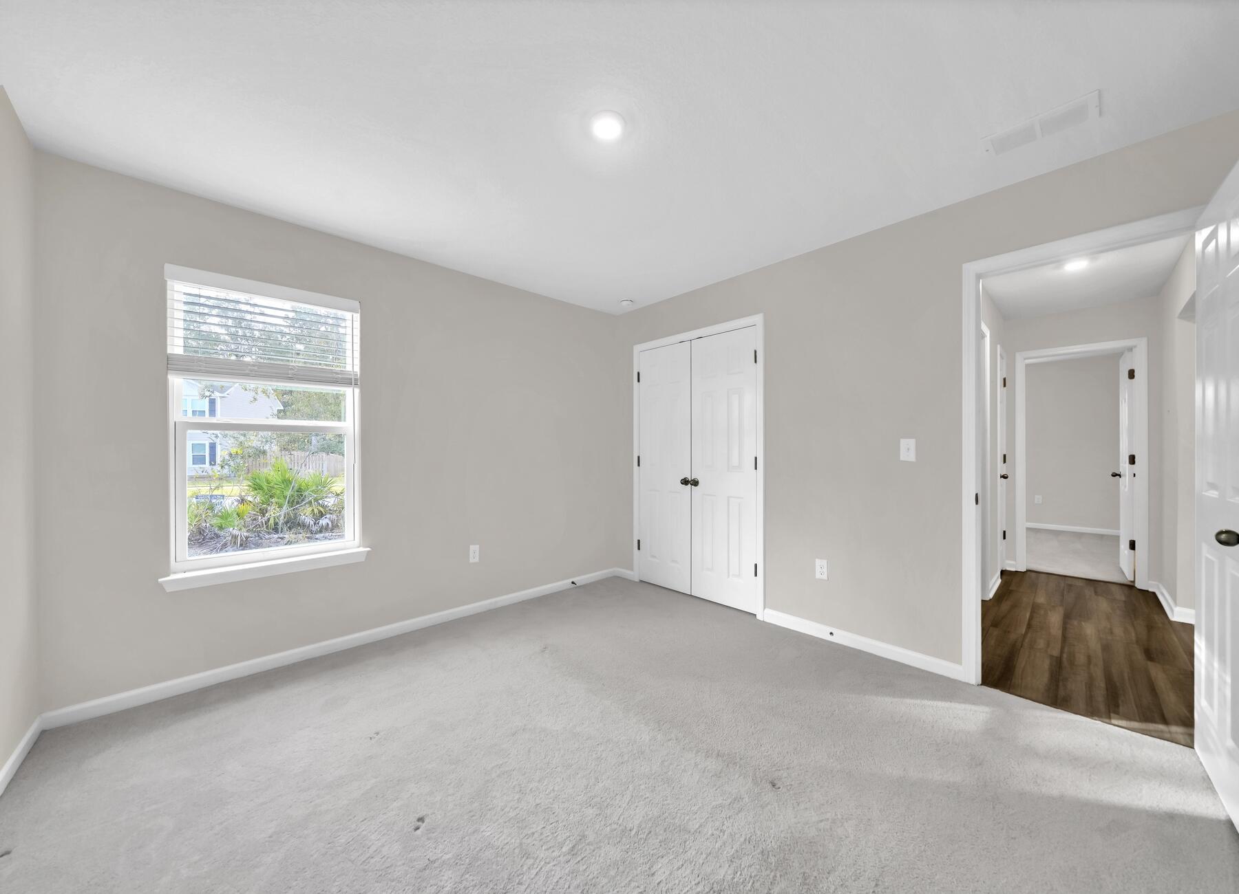 RIVERWALK PH I - Residential Lease