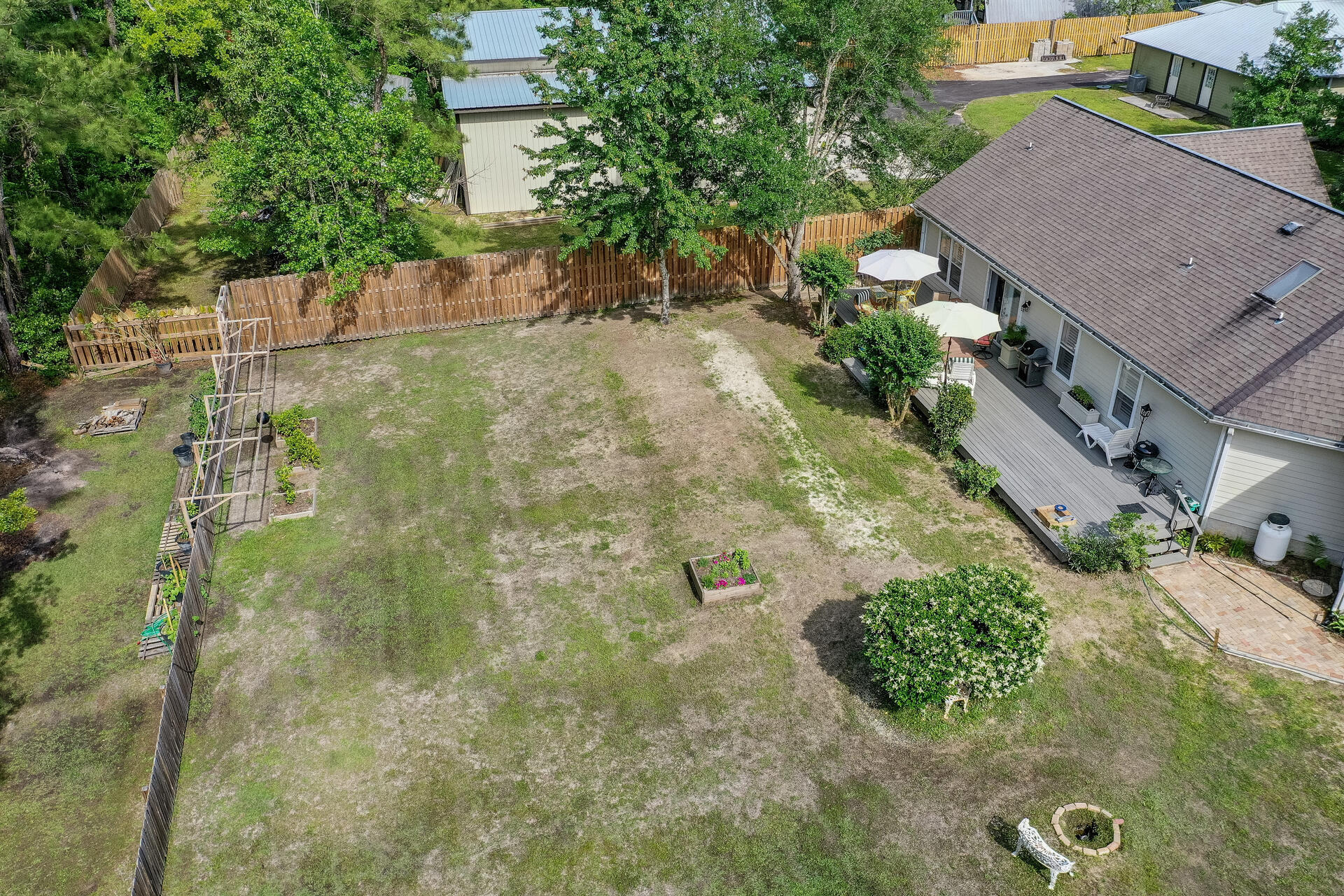 NO RECORDED SUBDIVISION - Residential