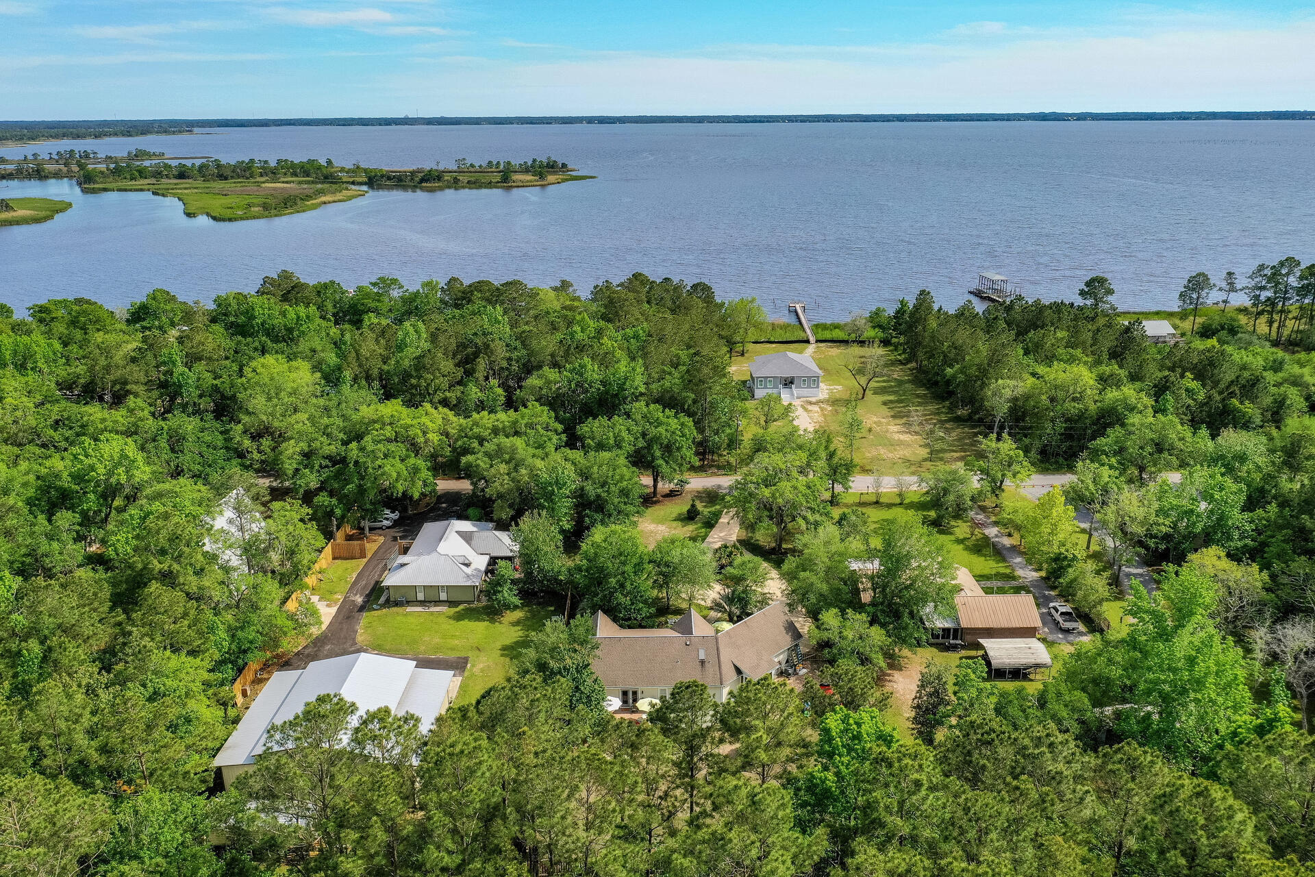 NO RECORDED SUBDIVISION - Residential