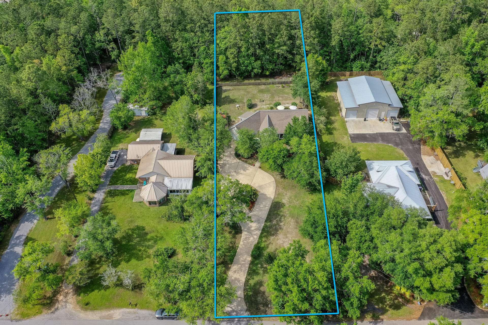 NO RECORDED SUBDIVISION - Residential