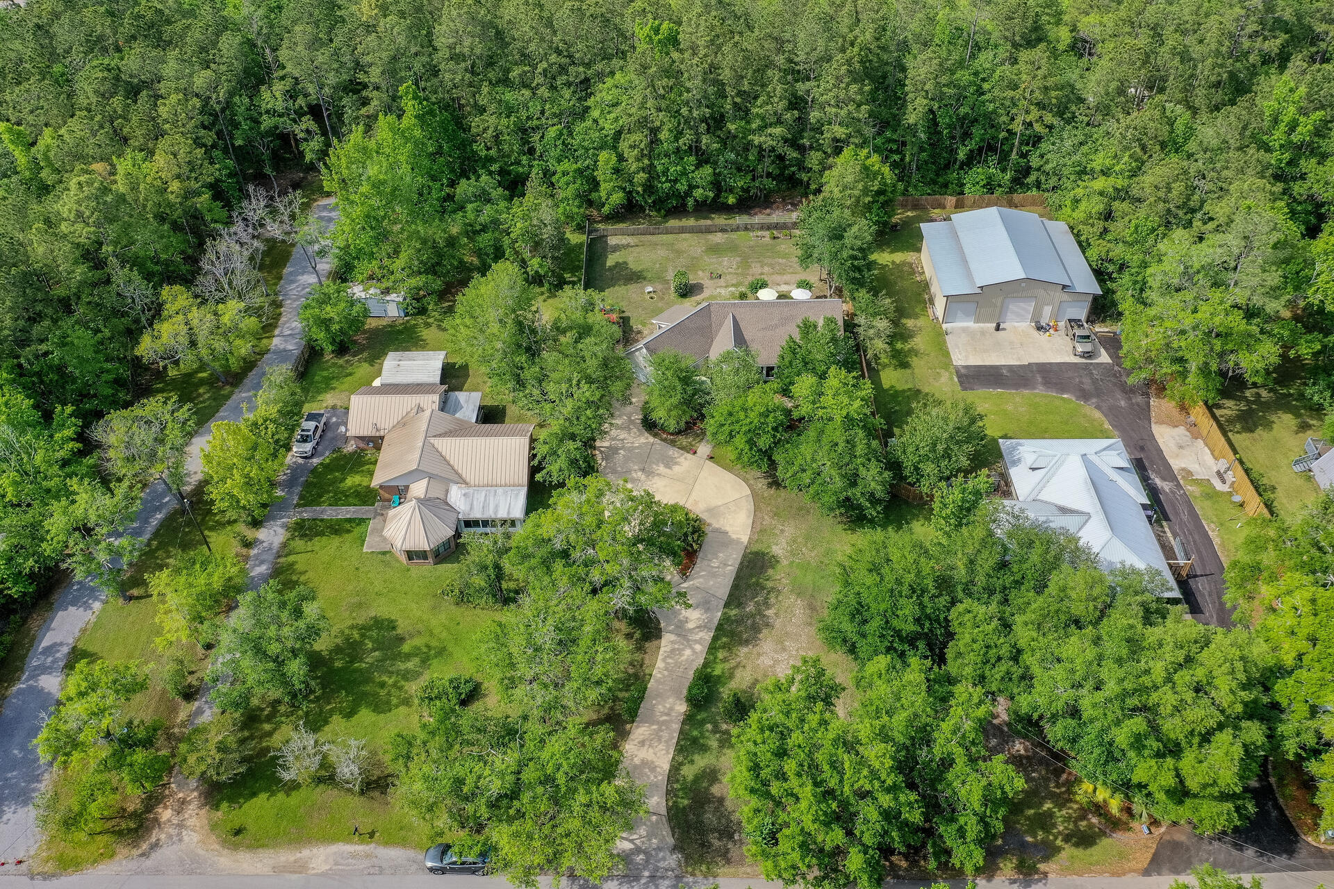 NO RECORDED SUBDIVISION - Residential