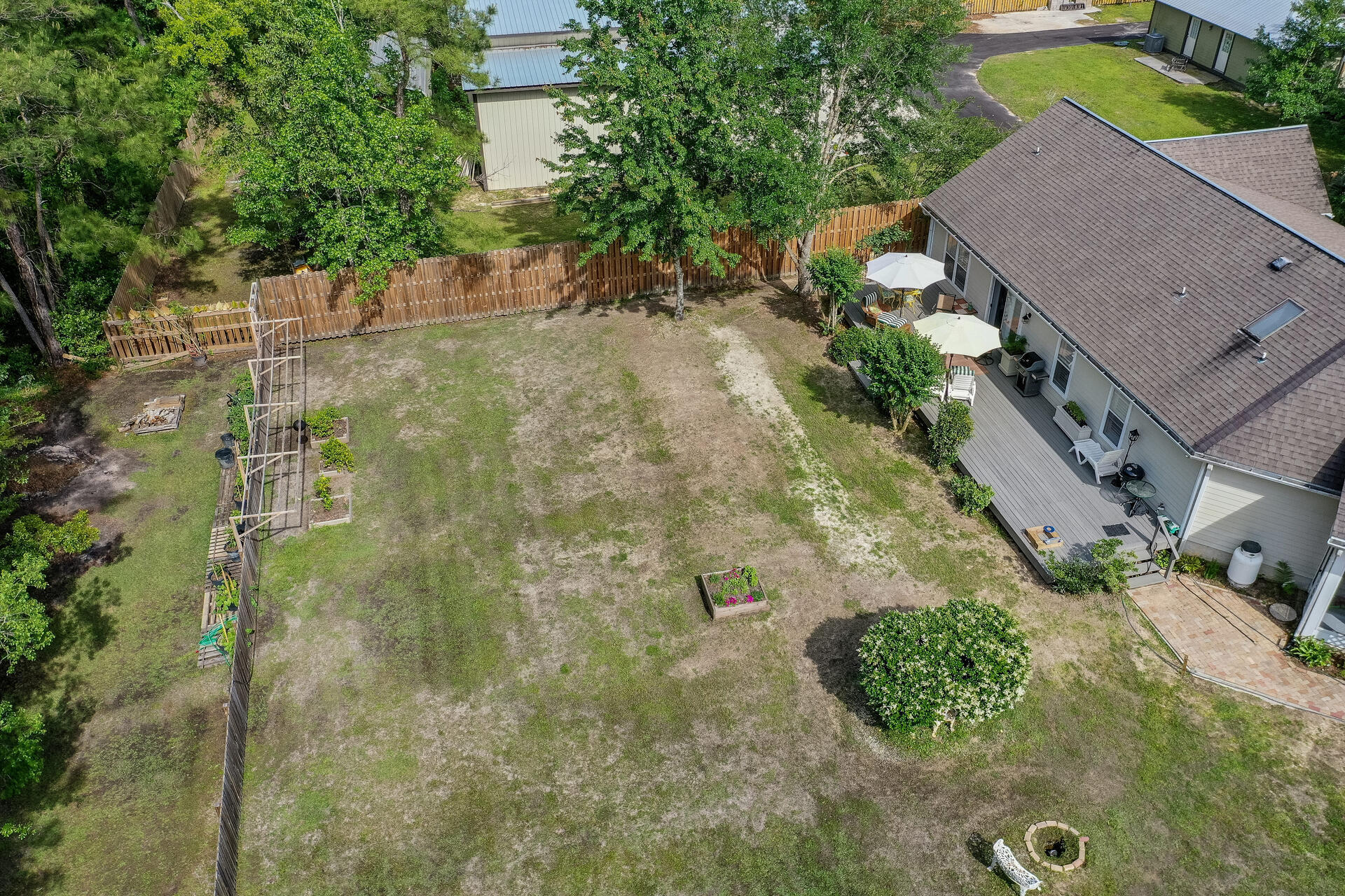 NO RECORDED SUBDIVISION - Residential