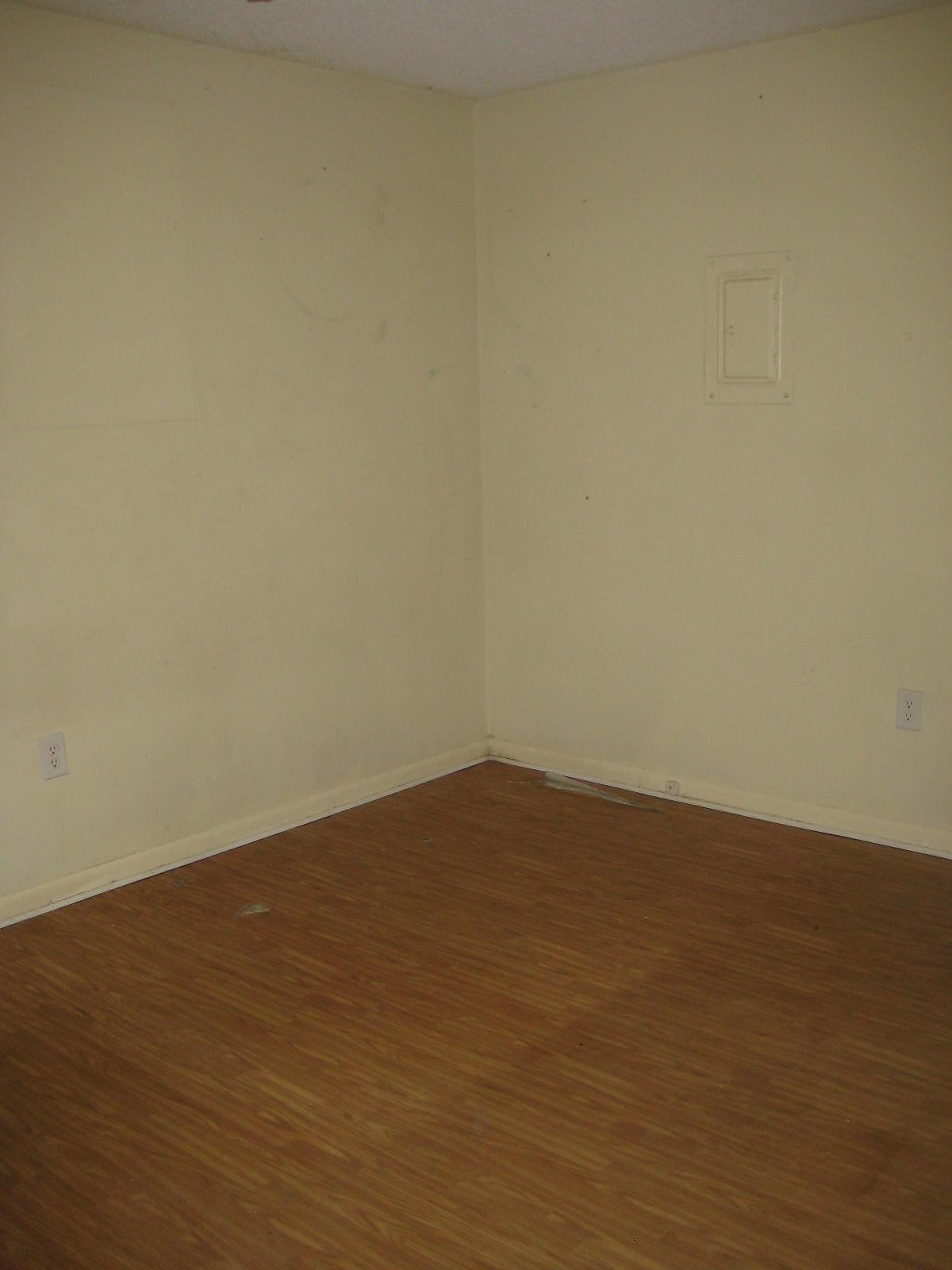 LAKEWOOD - Residential