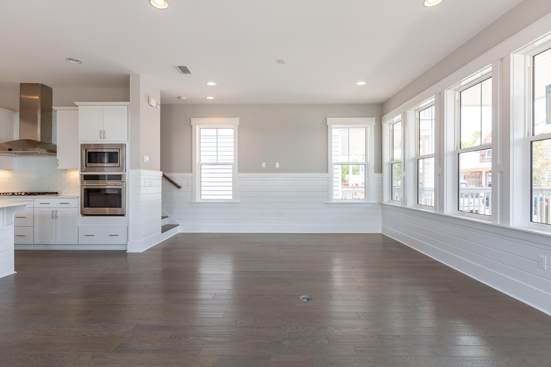 NATUREWALK AT SEAGROVE - Residential