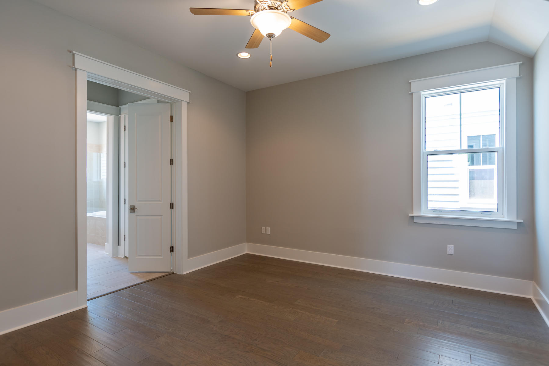 NATUREWALK AT SEAGROVE - Residential