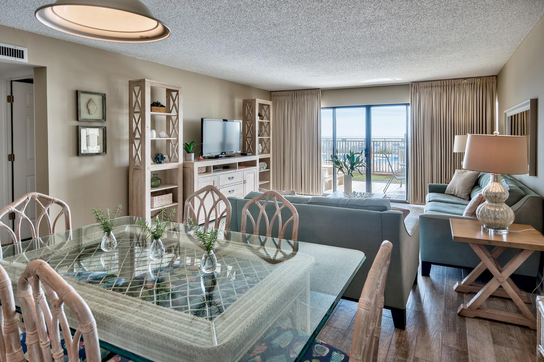 HUNTINGTON BY THE SEA CONDO - Residential