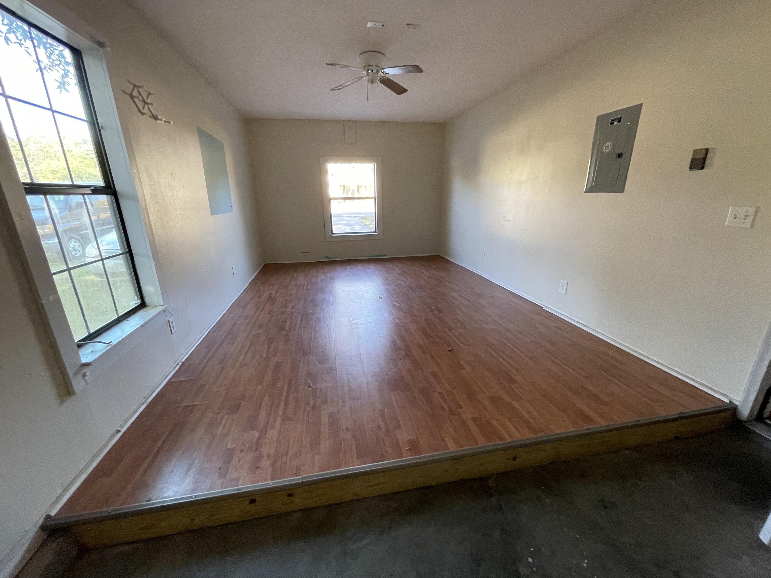 DORIS ALENE - Residential