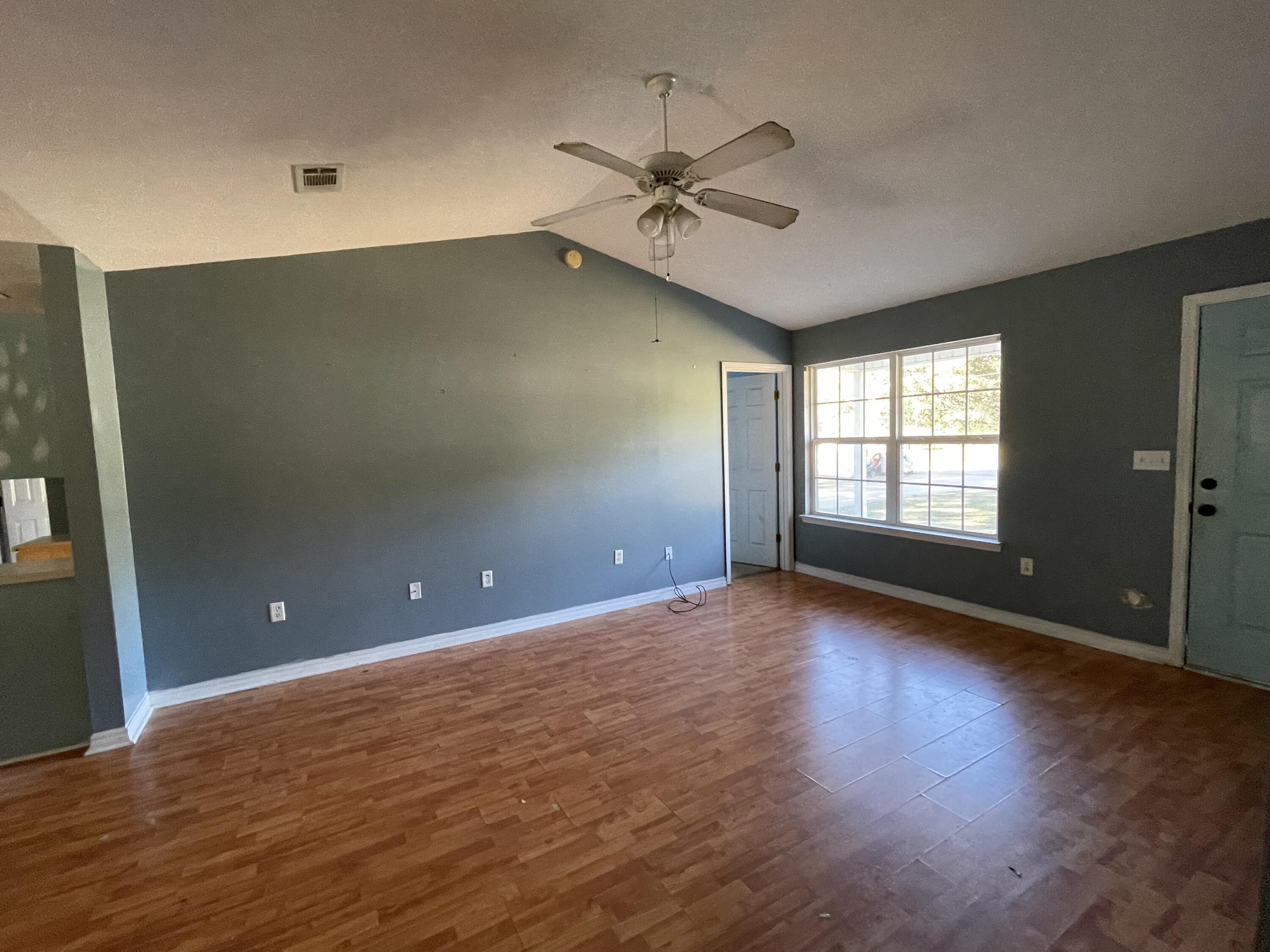 DORIS ALENE - Residential