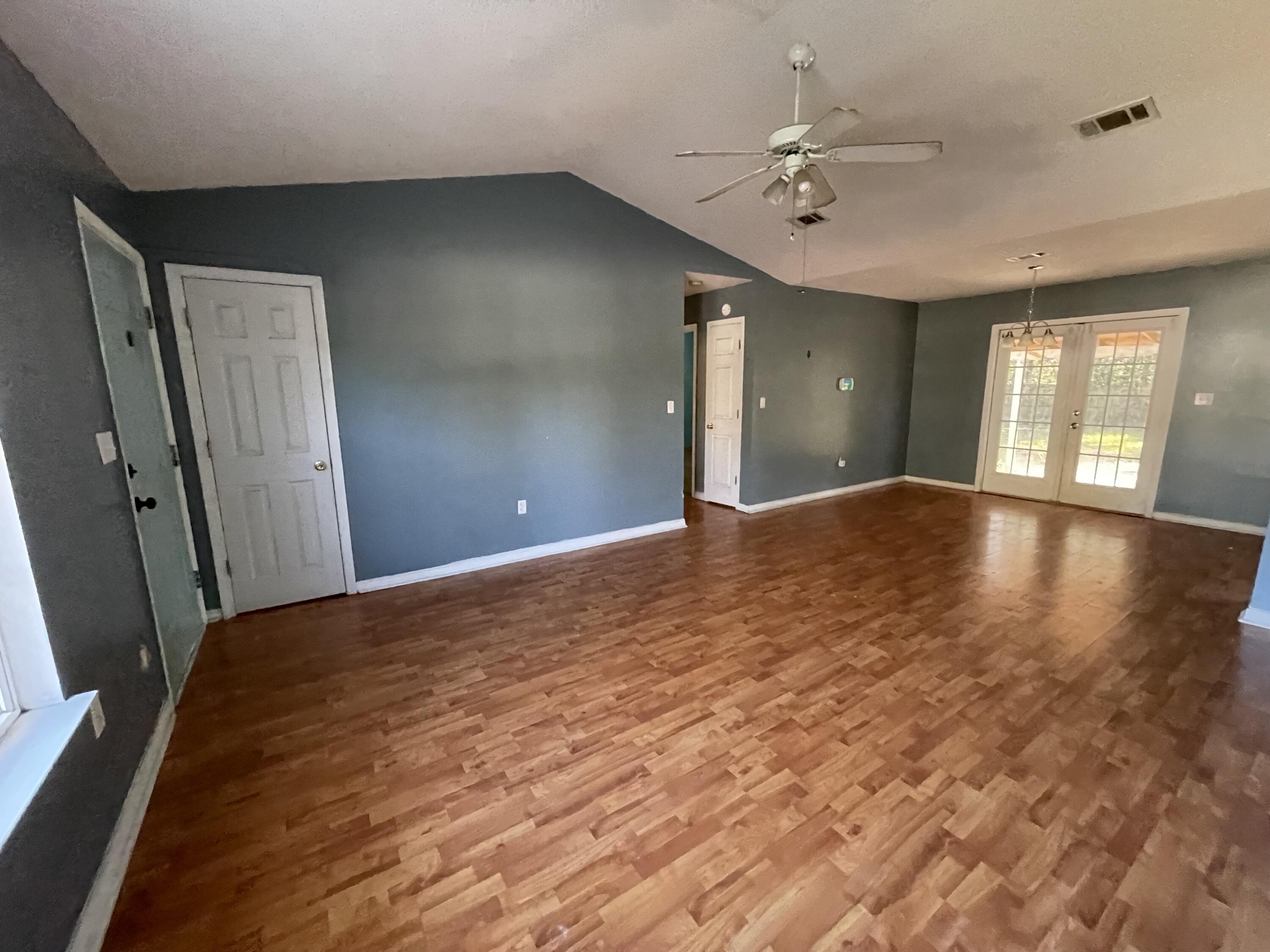 DORIS ALENE - Residential