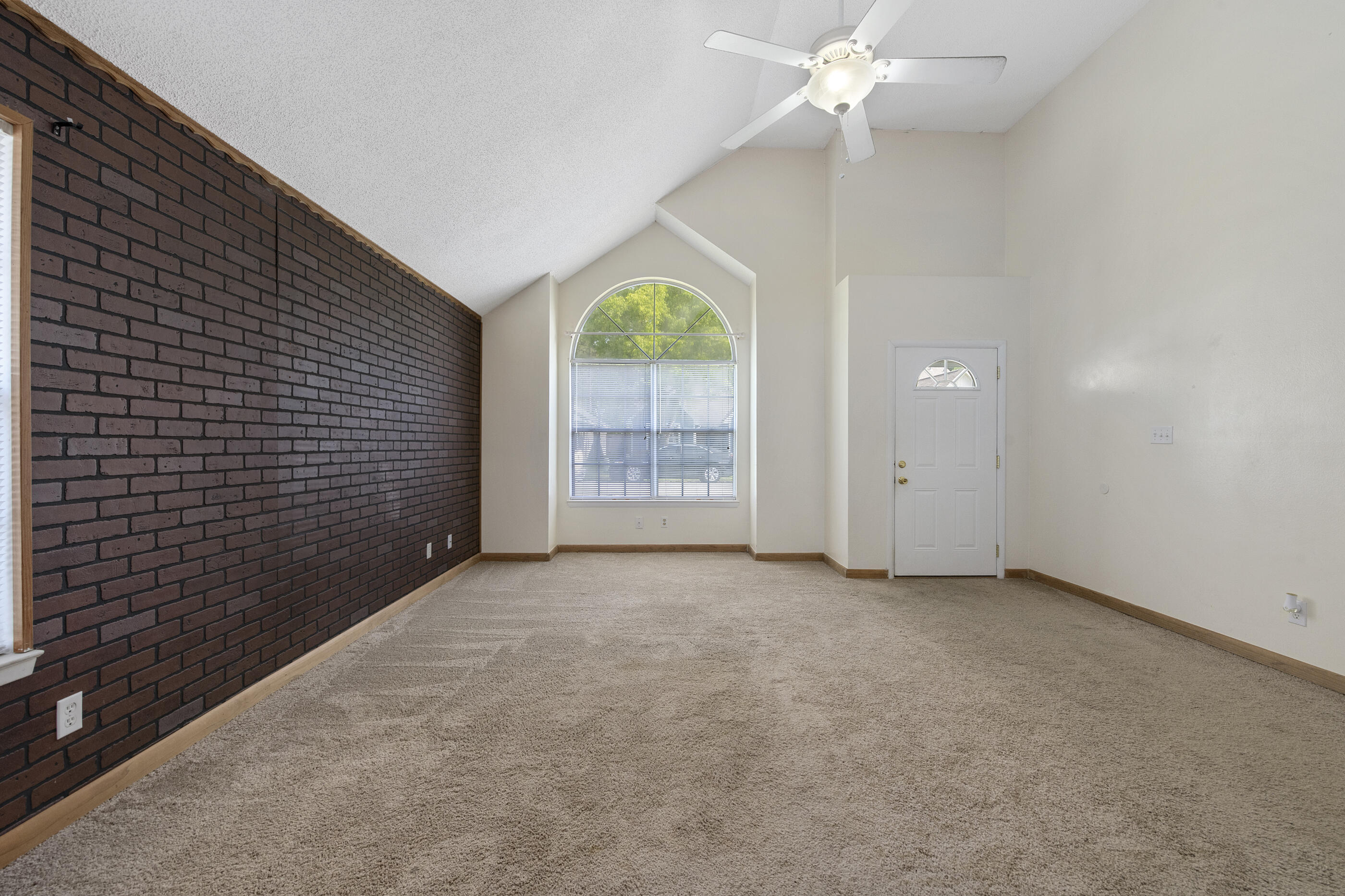 YORKTOWN AT WILLOW BEND - Residential