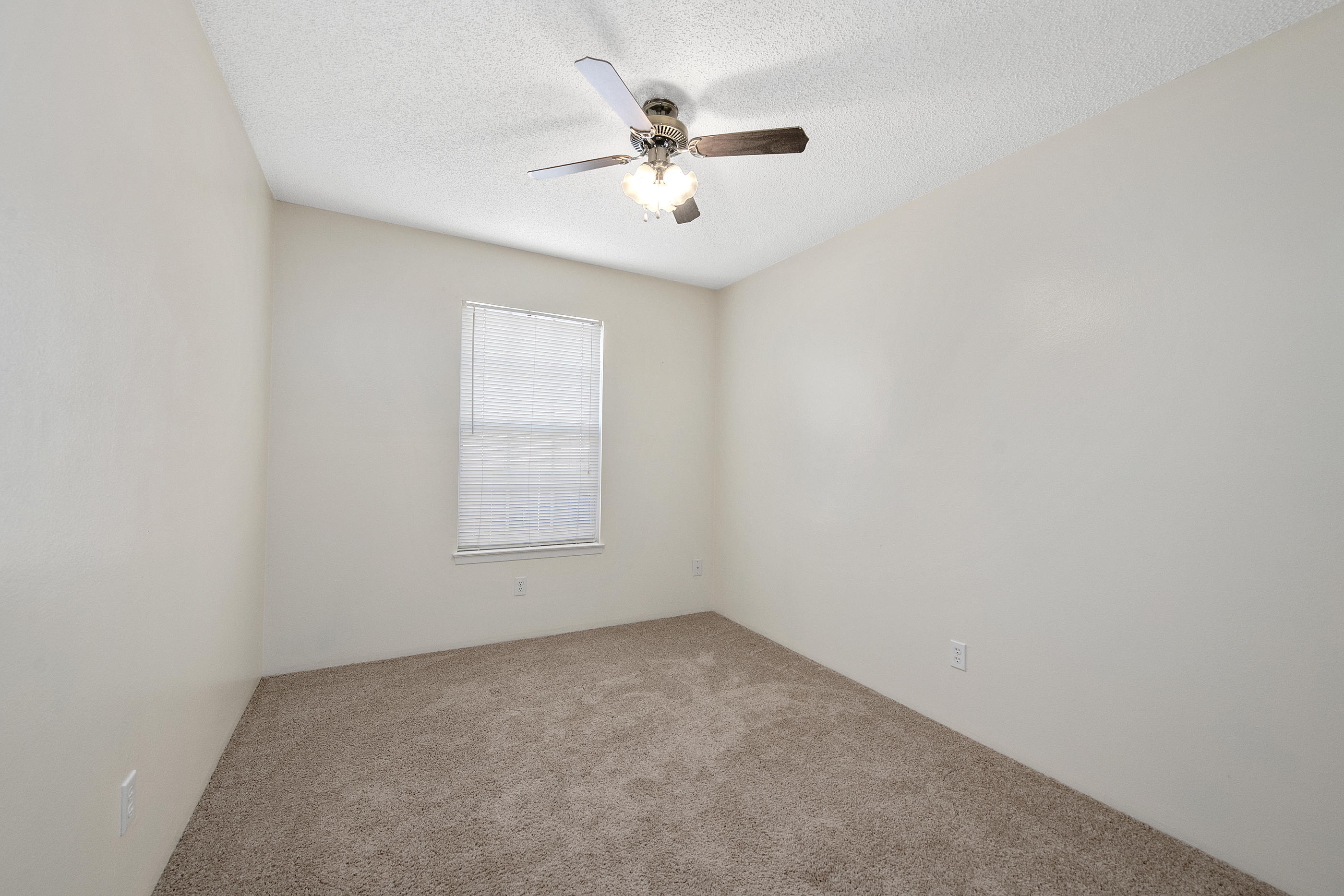 YORKTOWN AT WILLOW BEND - Residential