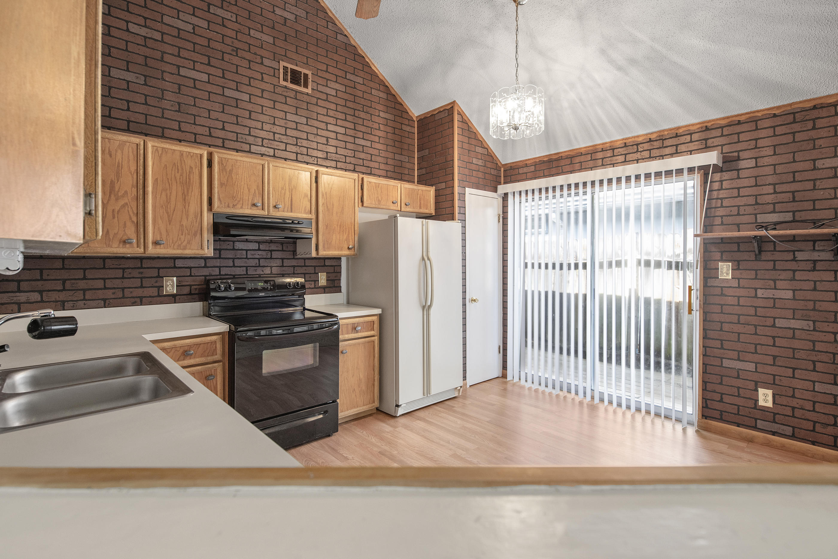 YORKTOWN AT WILLOW BEND - Residential