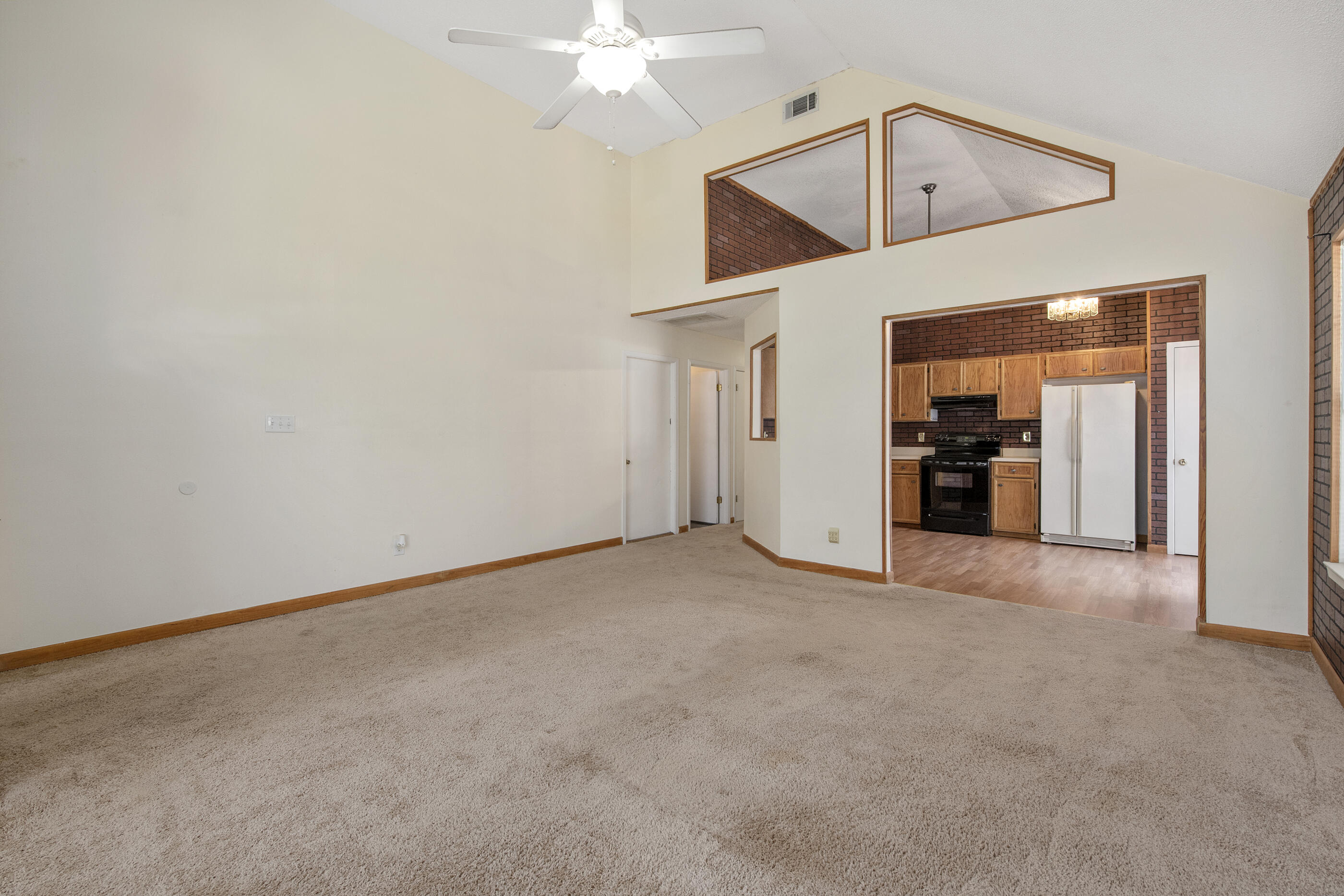 YORKTOWN AT WILLOW BEND - Residential