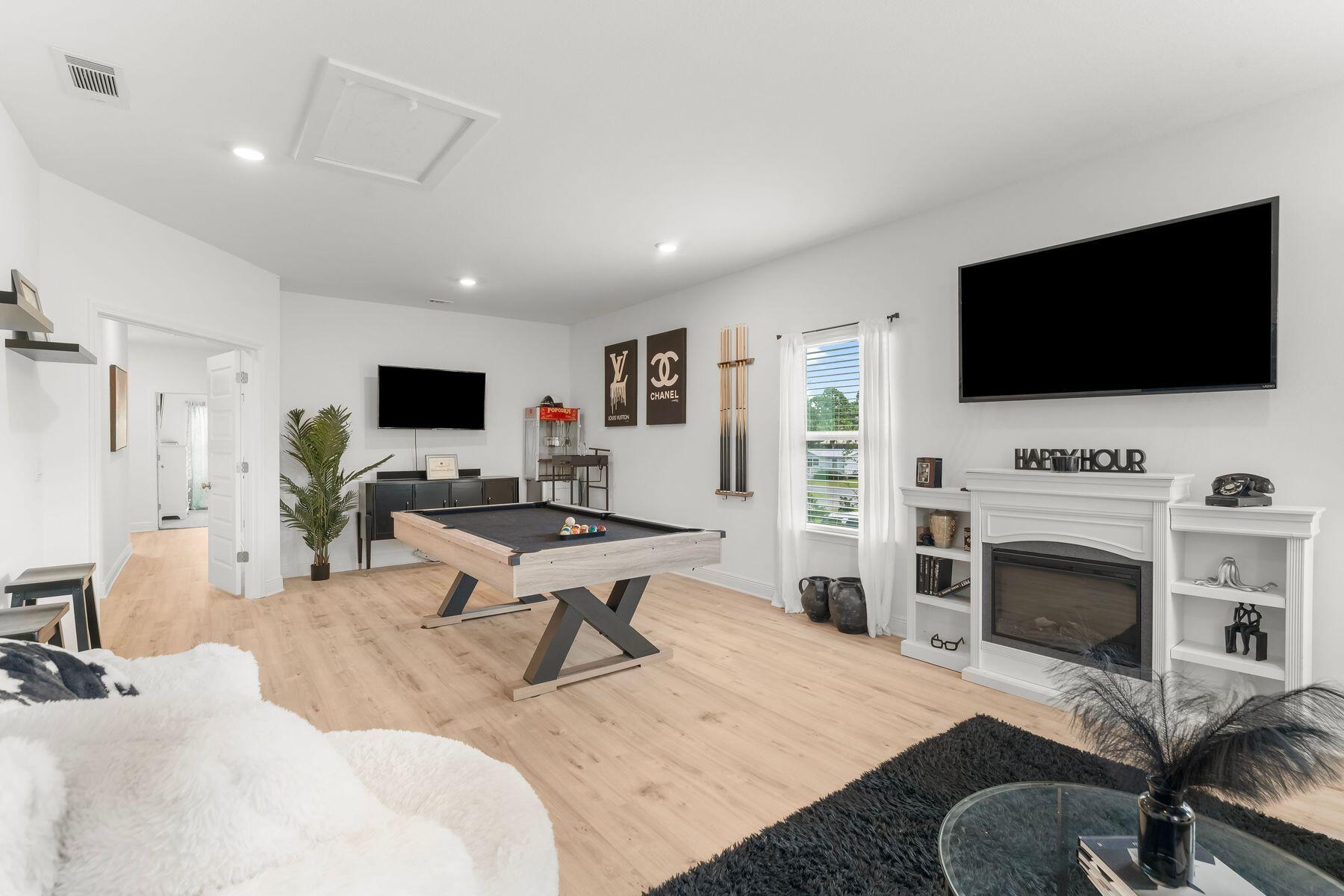 BAYOU PINES UNREC - Residential
