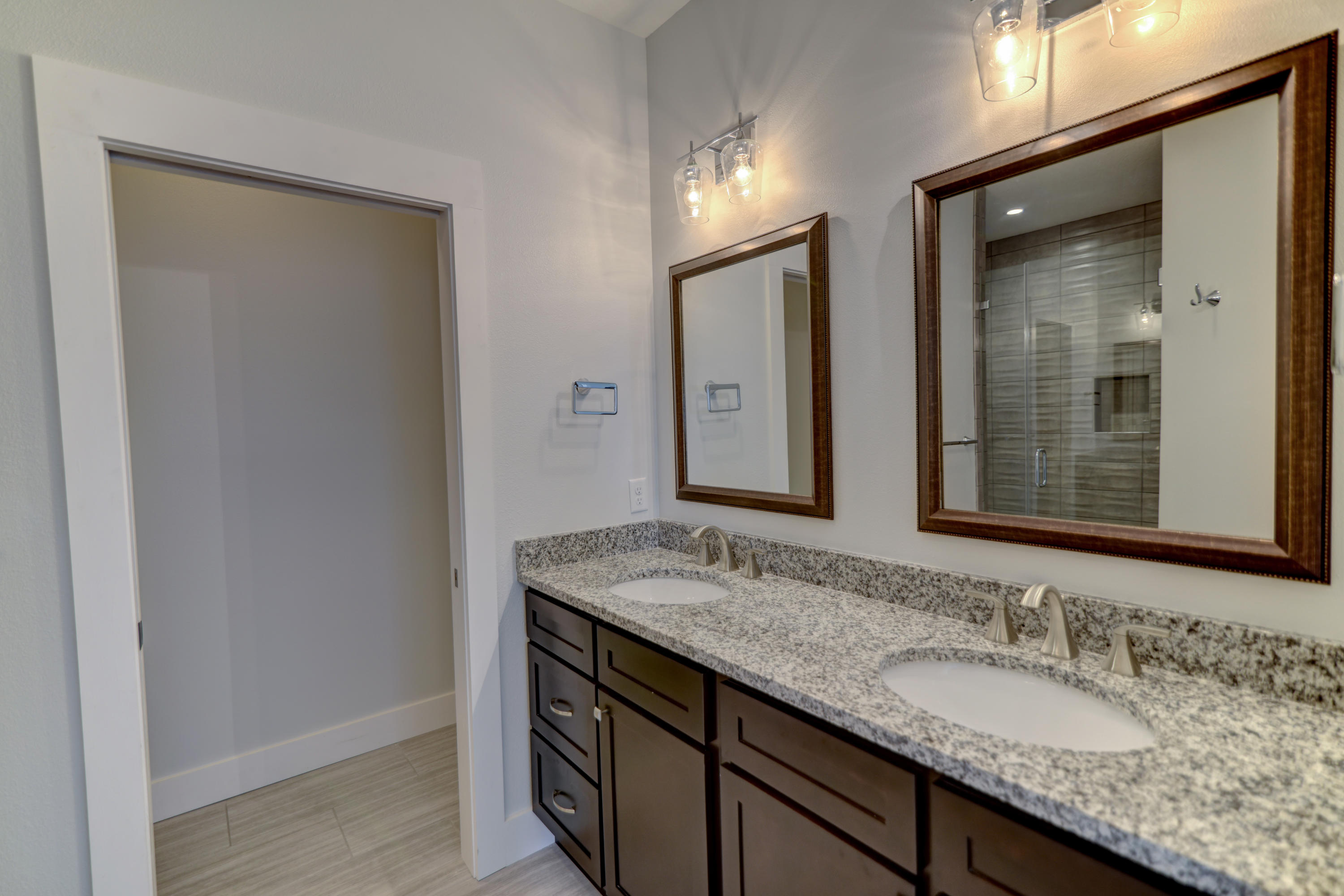 Shorewalk - Residential