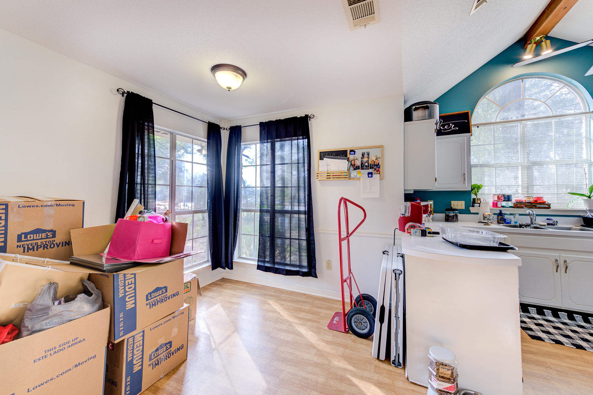 SAVANNAH OAKS LOT 1 - Residential