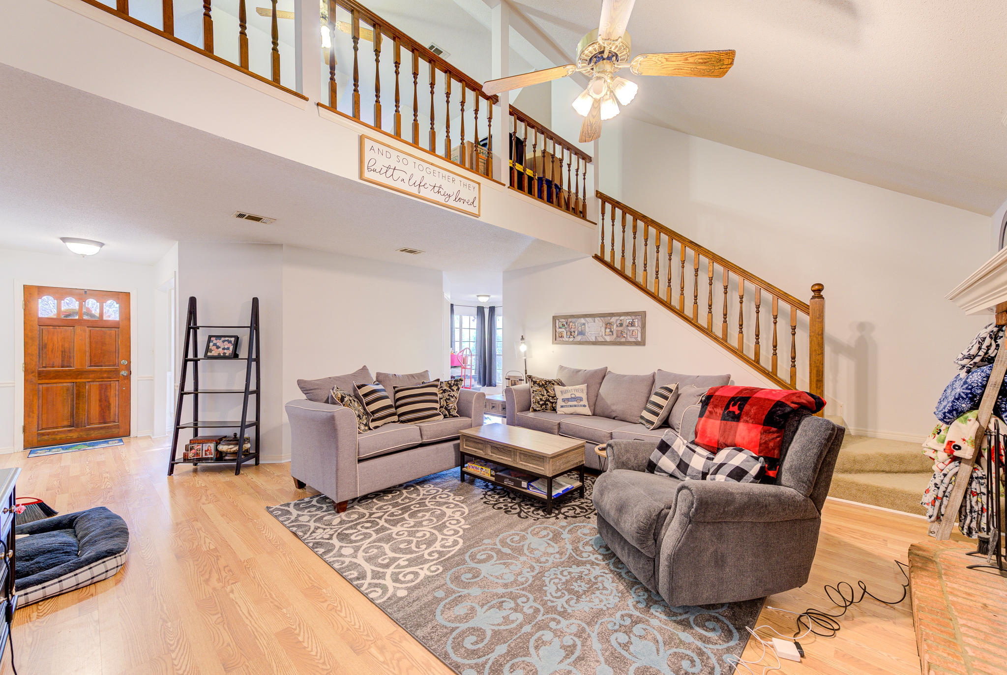 SAVANNAH OAKS LOT 1 - Residential