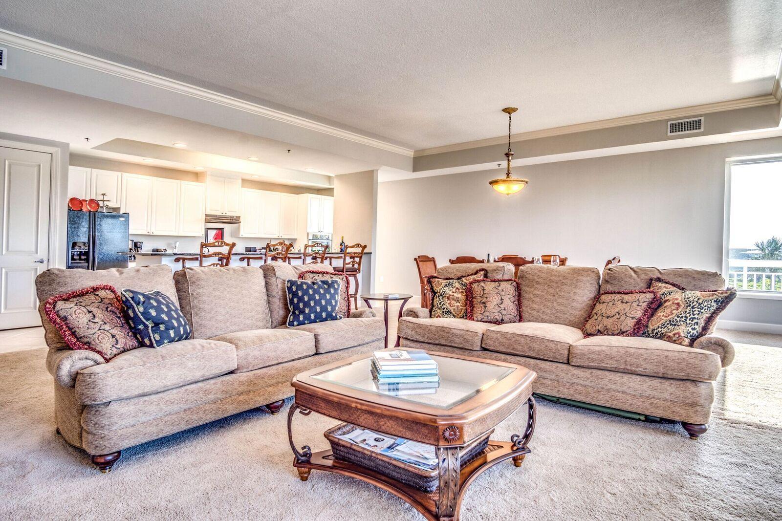 HARBOR LANDING - Residential