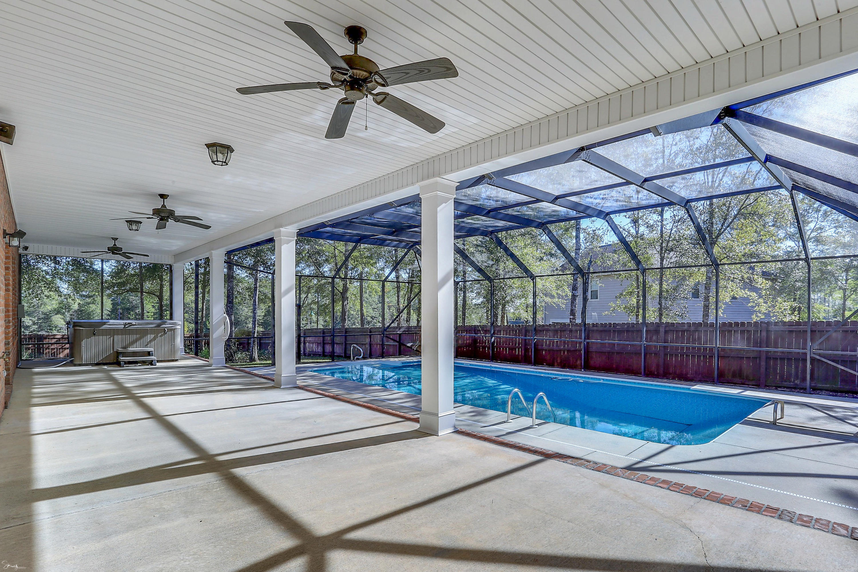 CAMELLIA COVE - Residential