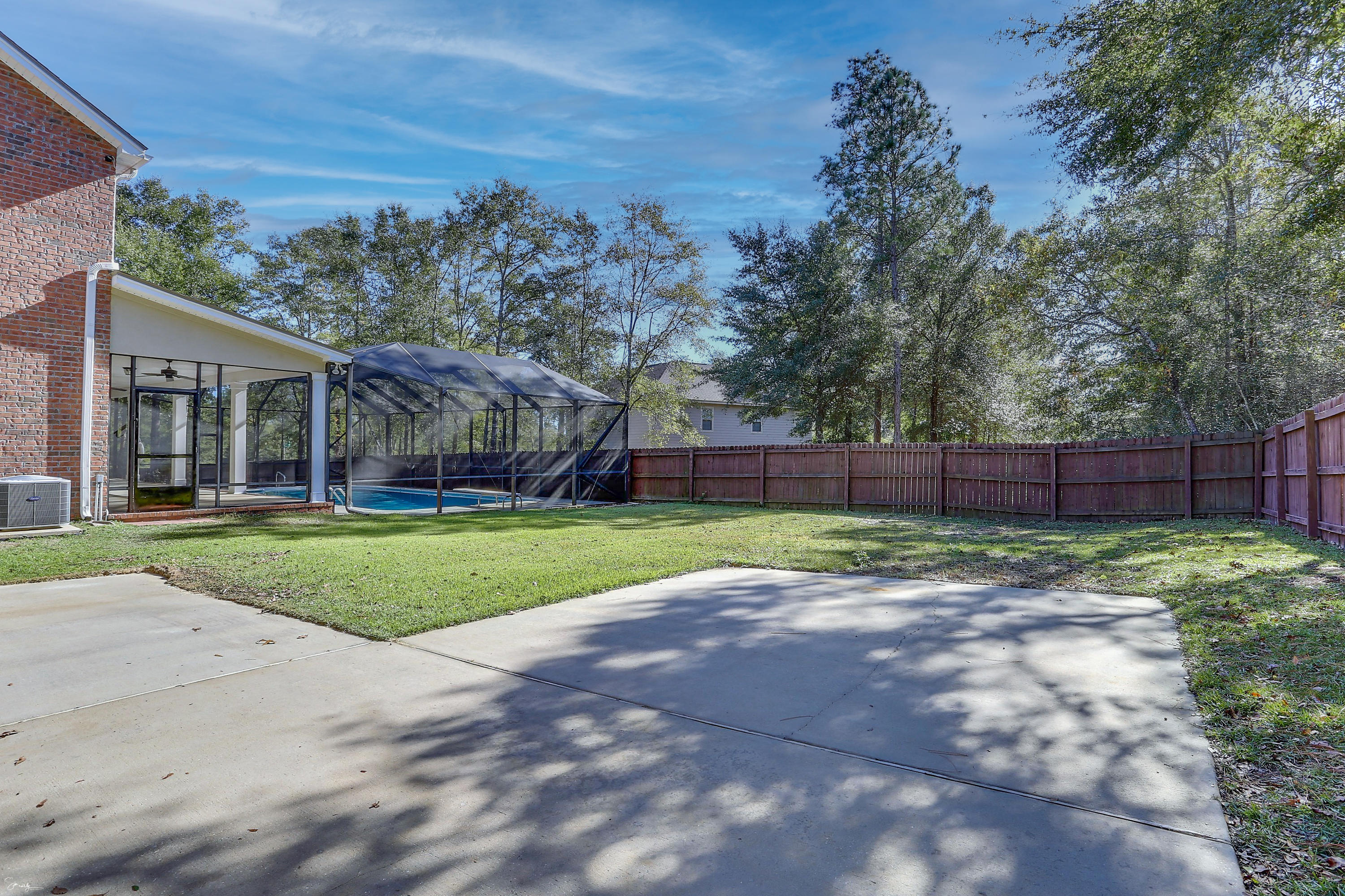 CAMELLIA COVE - Residential