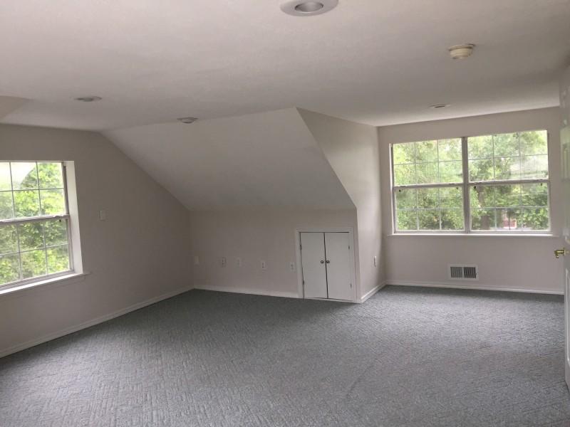 VALPARAISO PINECREST 1 - Residential