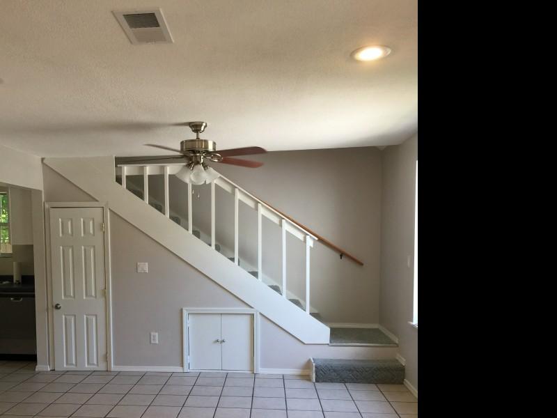 VALPARAISO PINECREST 1 - Residential