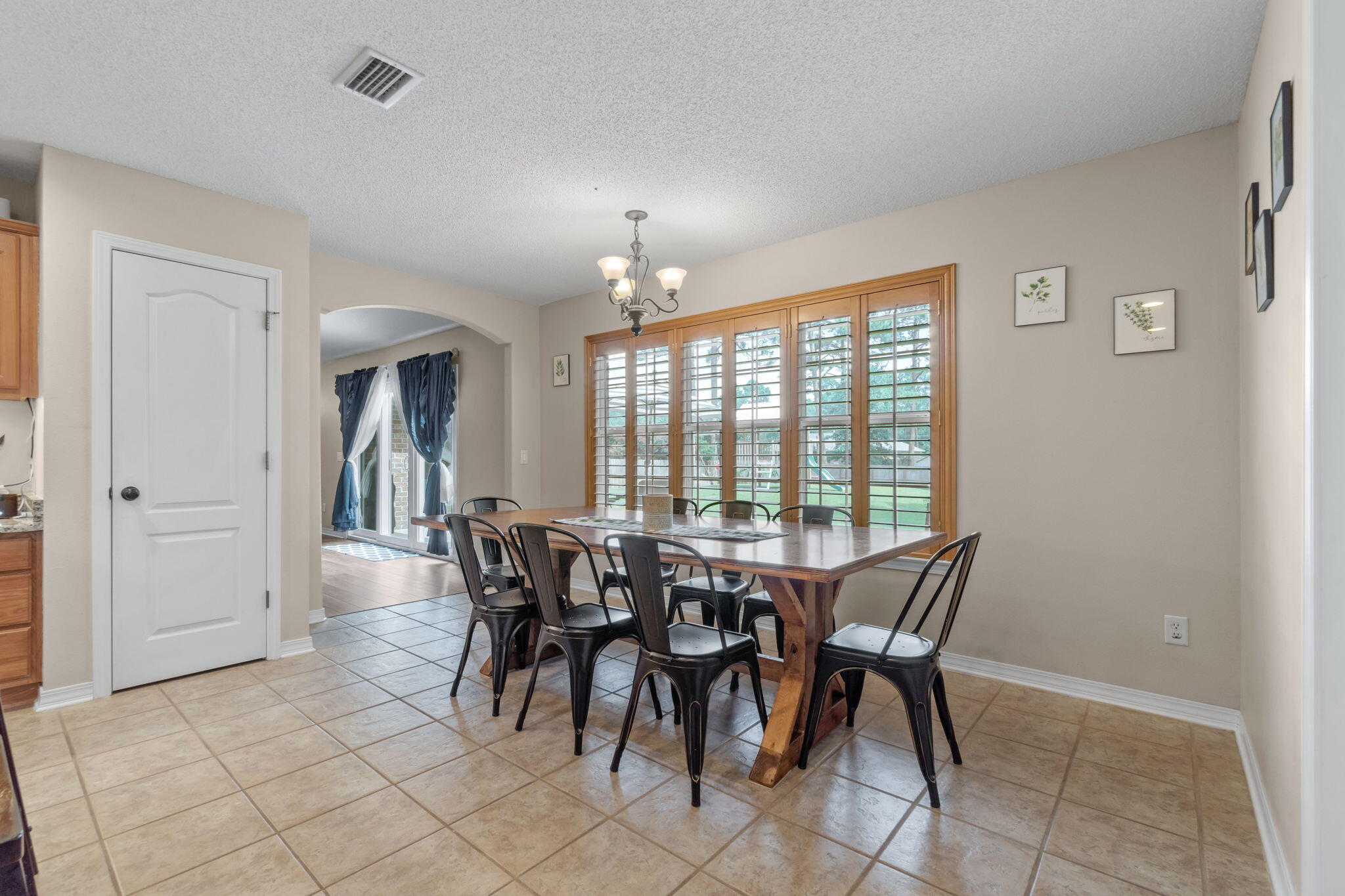 HOLLEY BY THE SEA - Residential