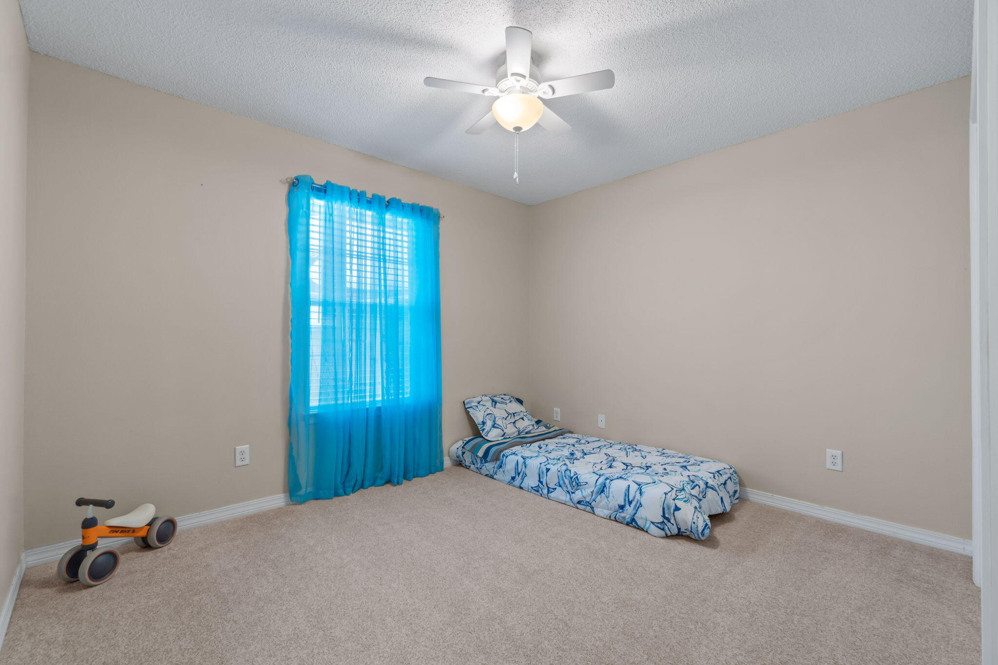 HOLLEY BY THE SEA - Residential