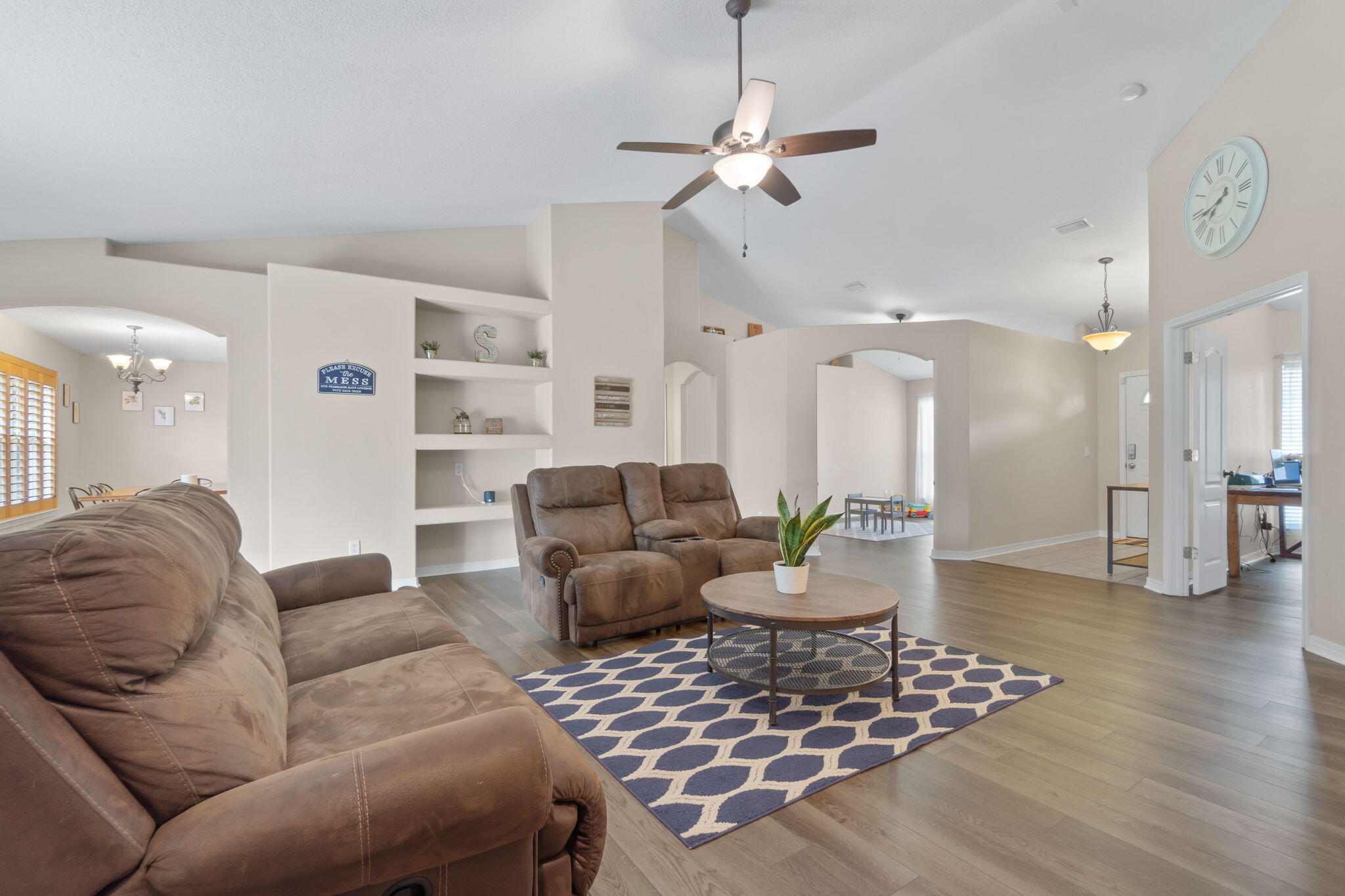 HOLLEY BY THE SEA - Residential