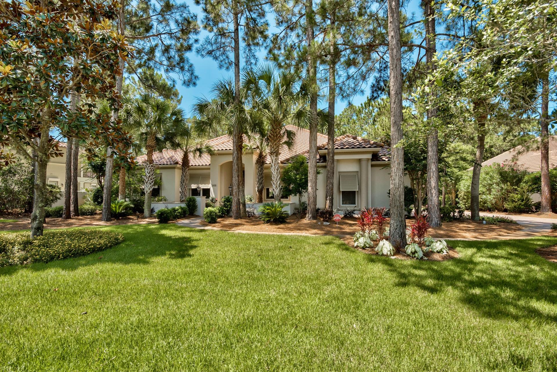 BAYTOWNE AVE EAST - Residential