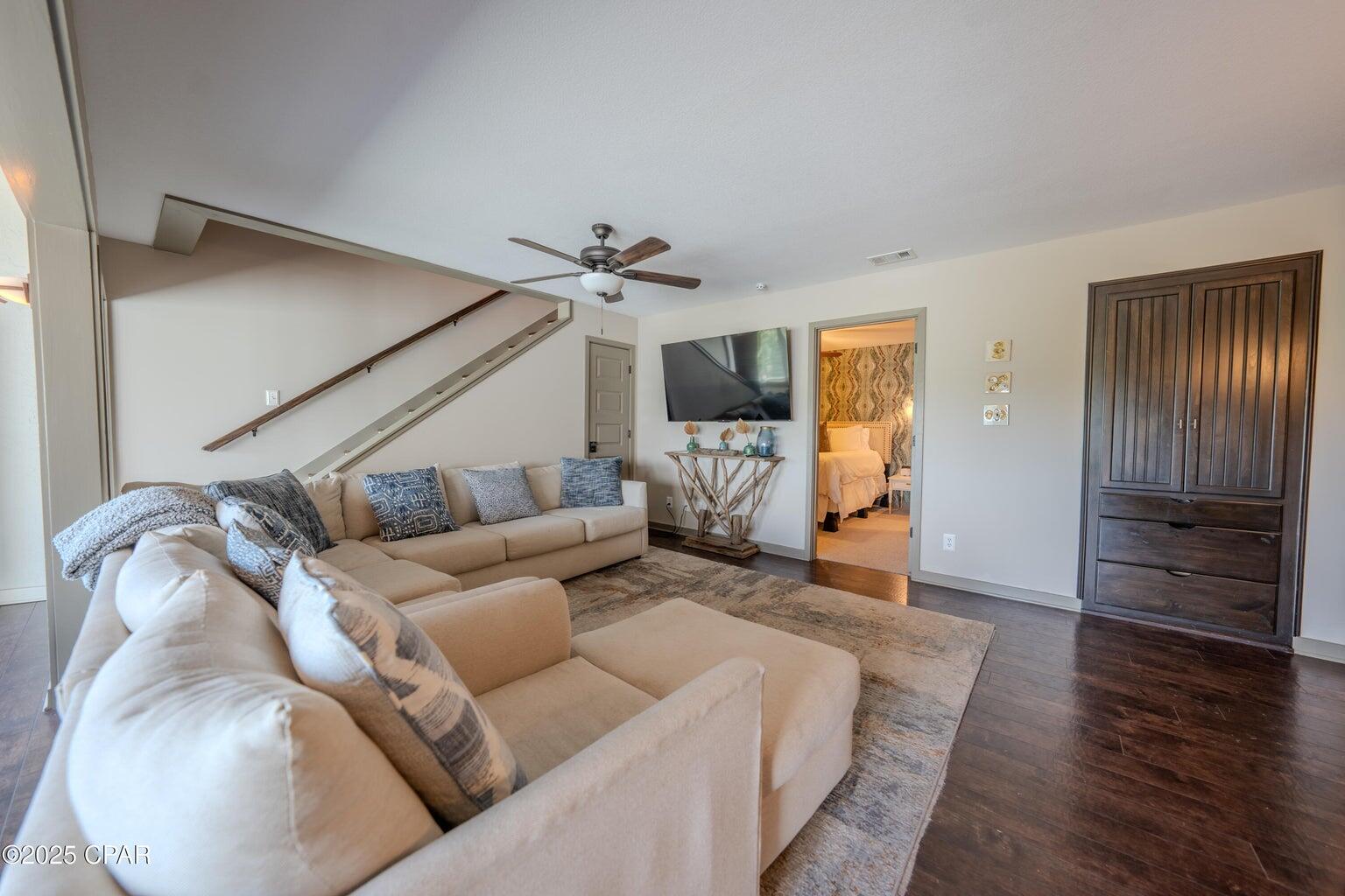 Bay Point Harbour Villas - Residential