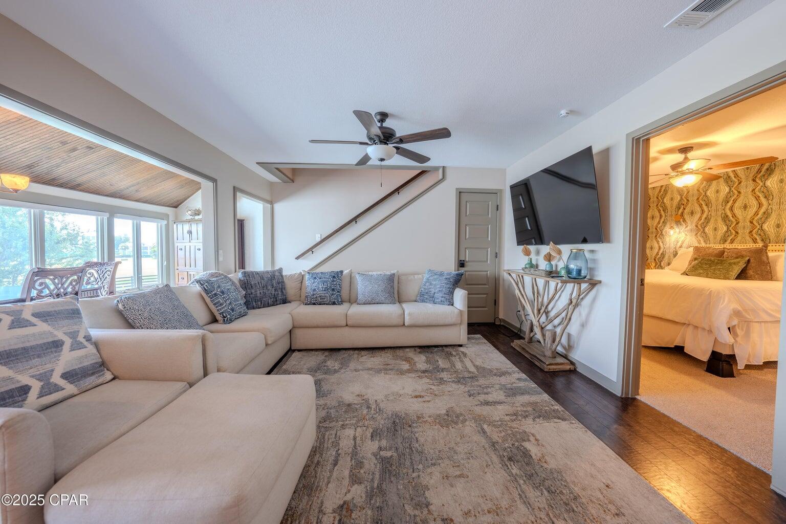 Bay Point Harbour Villas - Residential