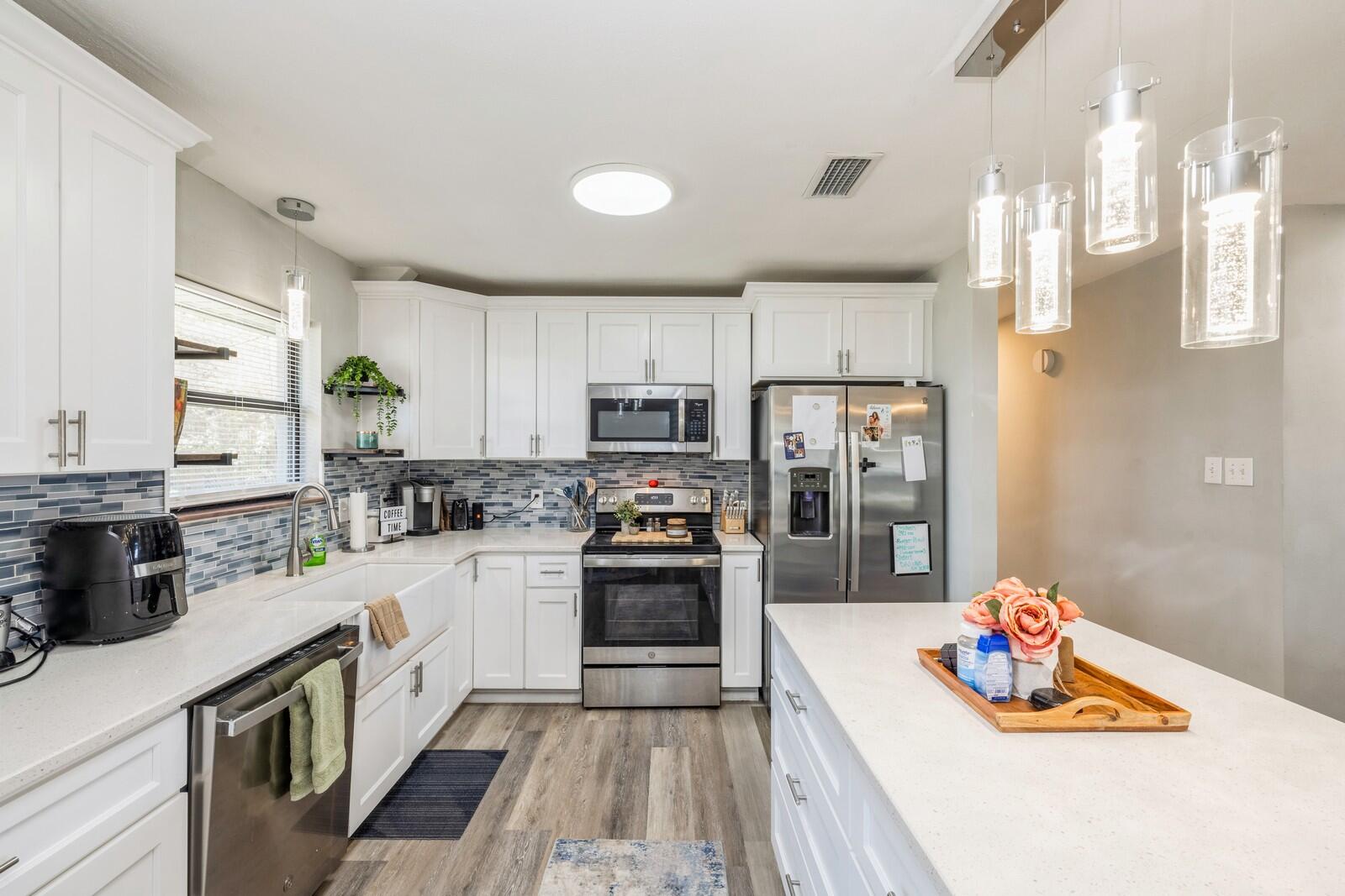 WYNNEHAVEN BCH EST - Residential