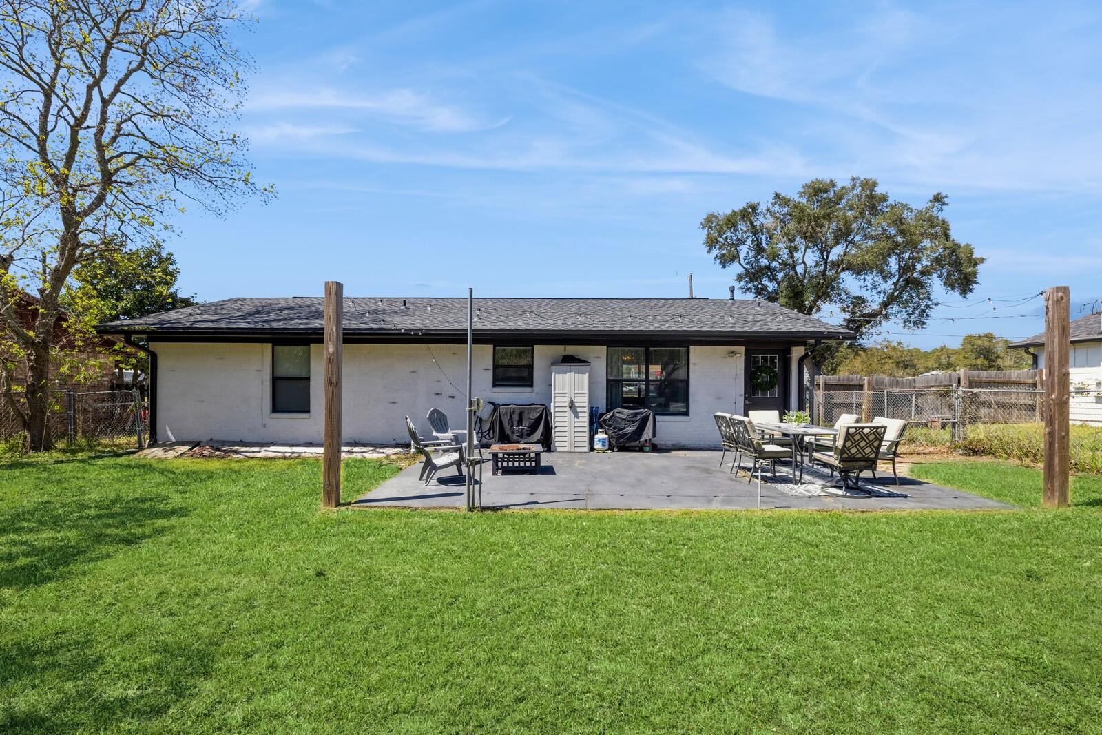 WYNNEHAVEN BCH EST - Residential