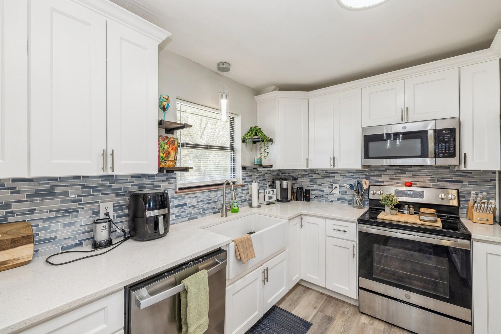 WYNNEHAVEN BCH EST - Residential