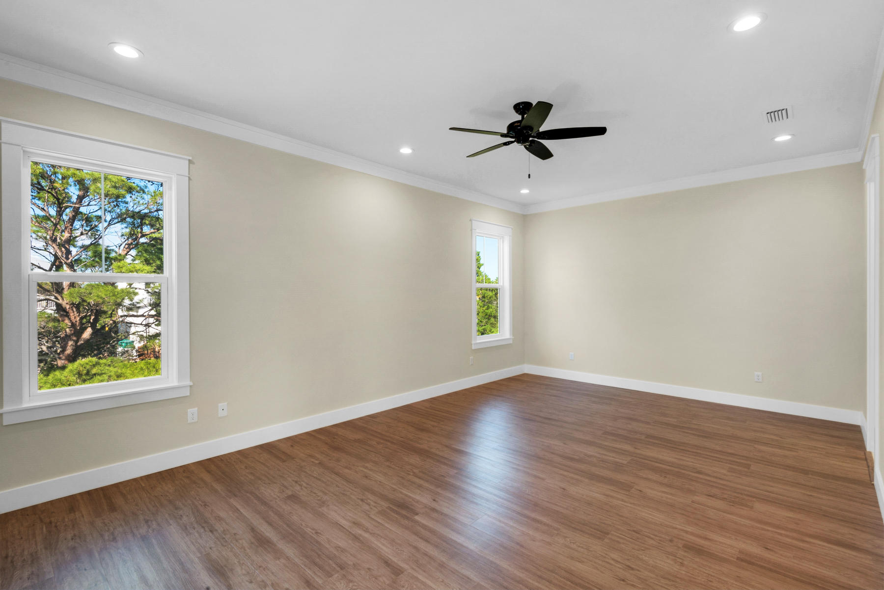 HIGHLAND PARKS - Residential