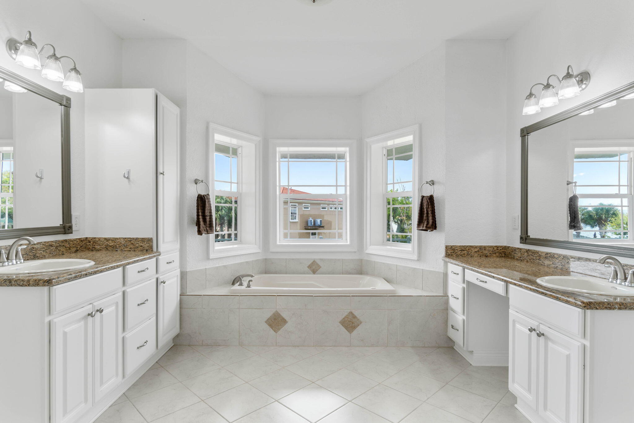 SOUNDSIDE RESUB - Residential