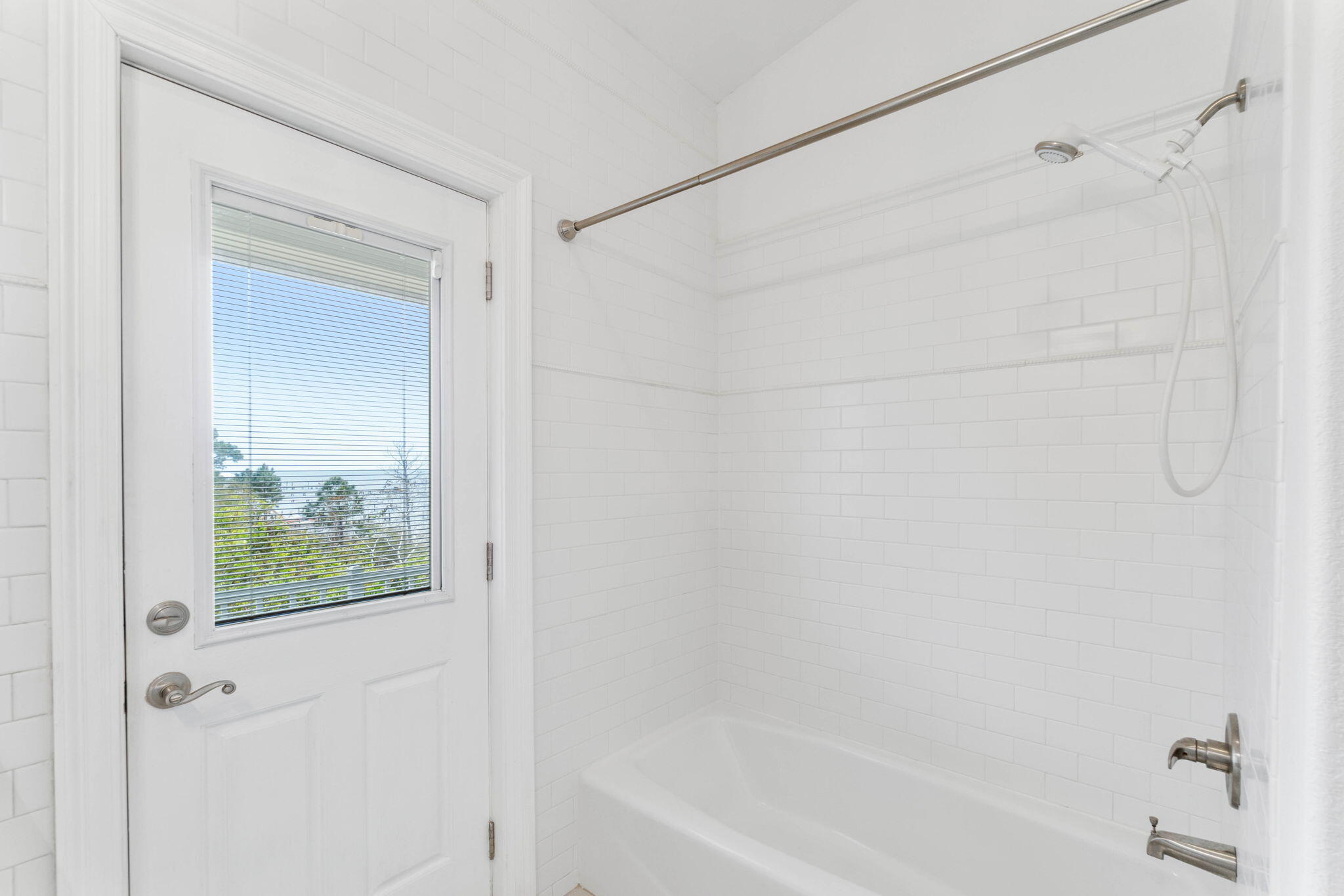 SOUNDSIDE RESUB - Residential