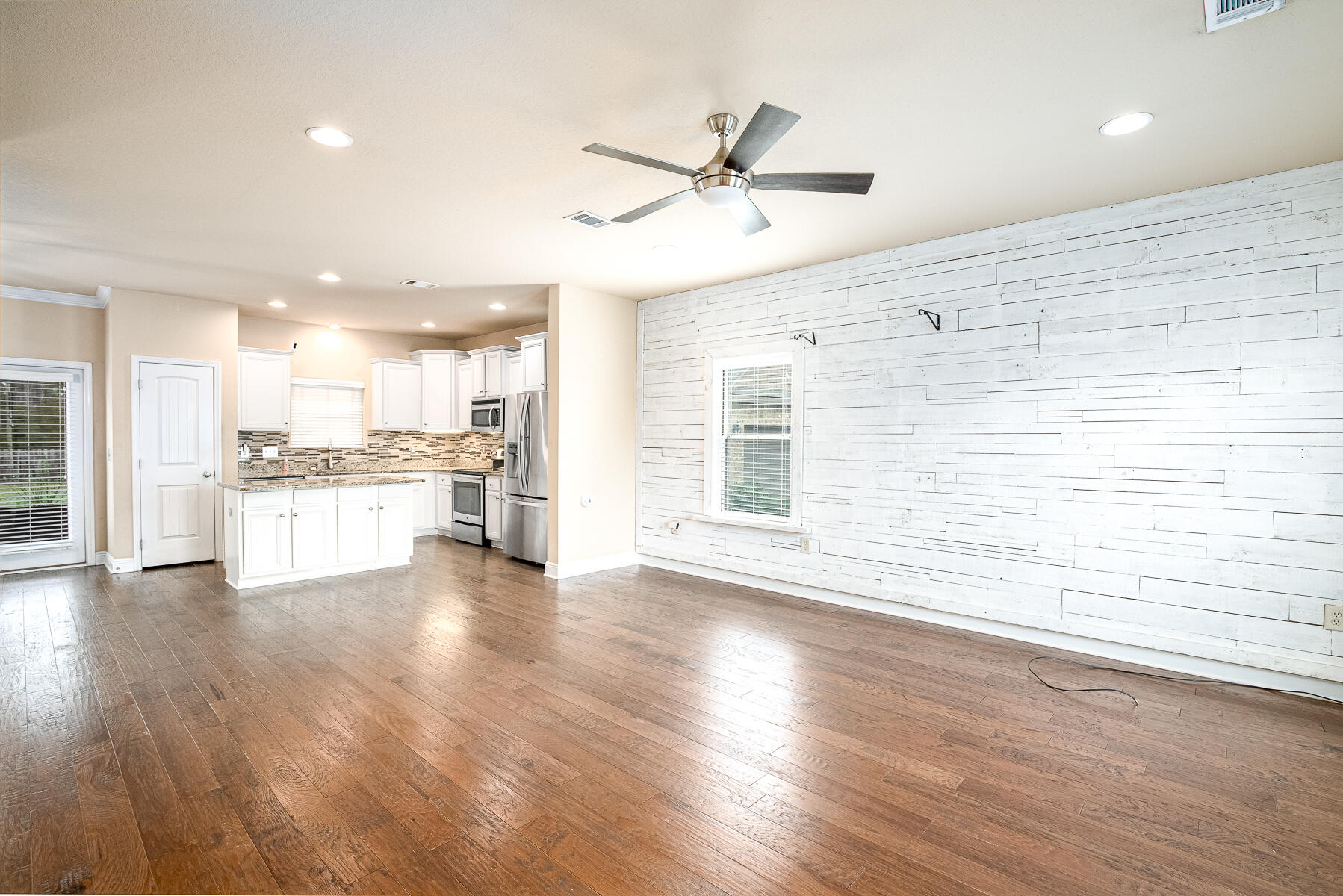 DRIFTWOOD ESTATES - Residential