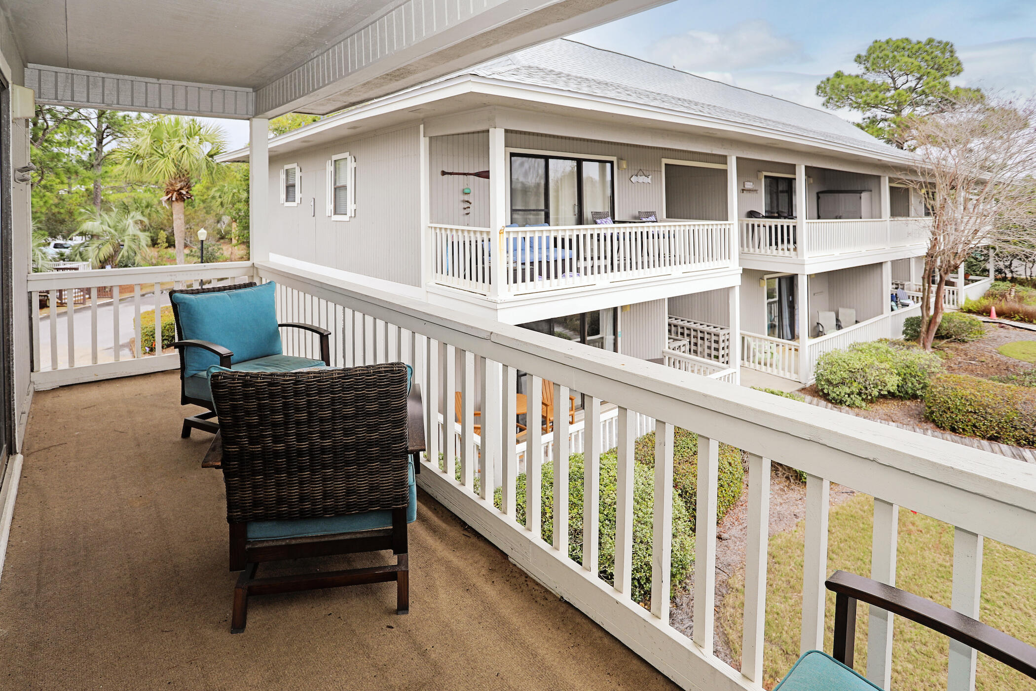 BEACHWOOD VILLAS CONDO - Residential