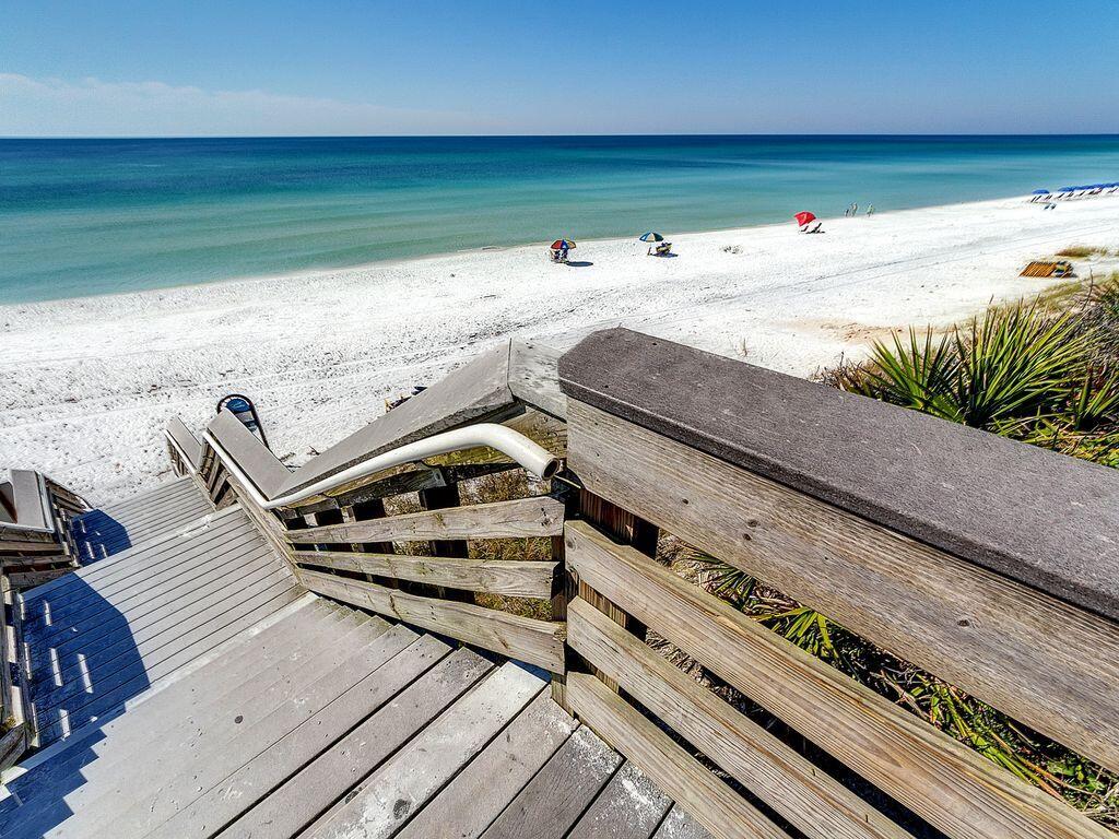 BEACHWOOD VILLAS CONDO - Residential