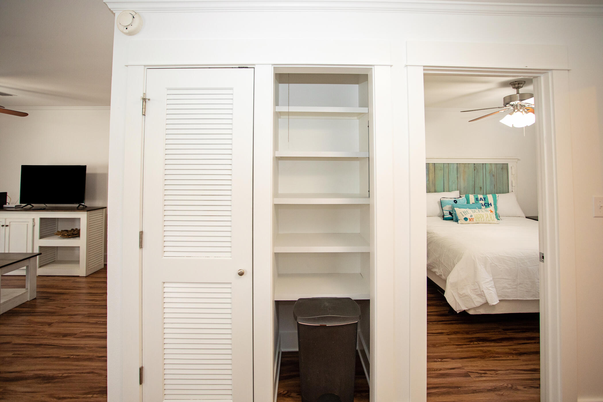 BEACHWOOD VILLAS CONDO - Residential