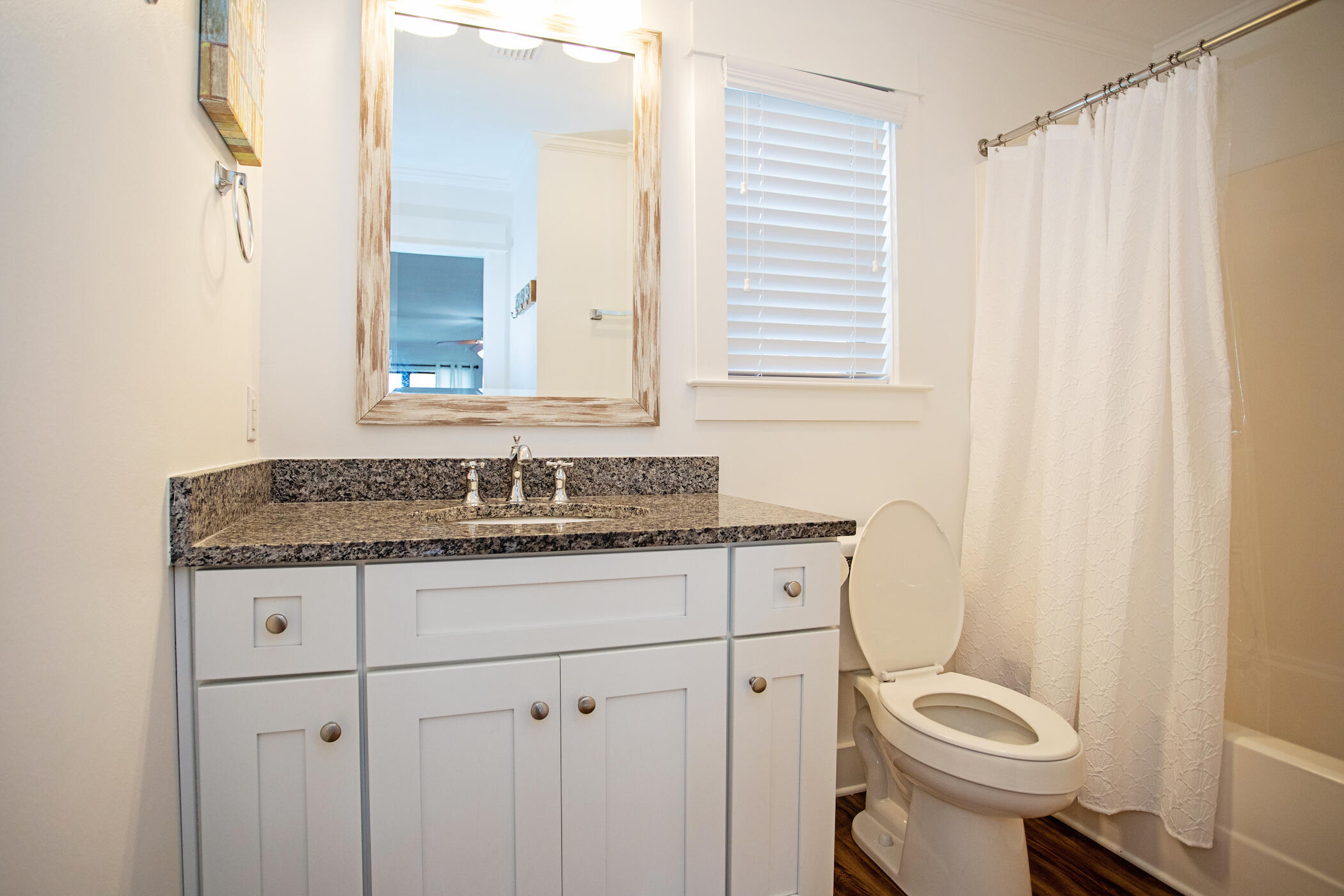 BEACHWOOD VILLAS CONDO - Residential