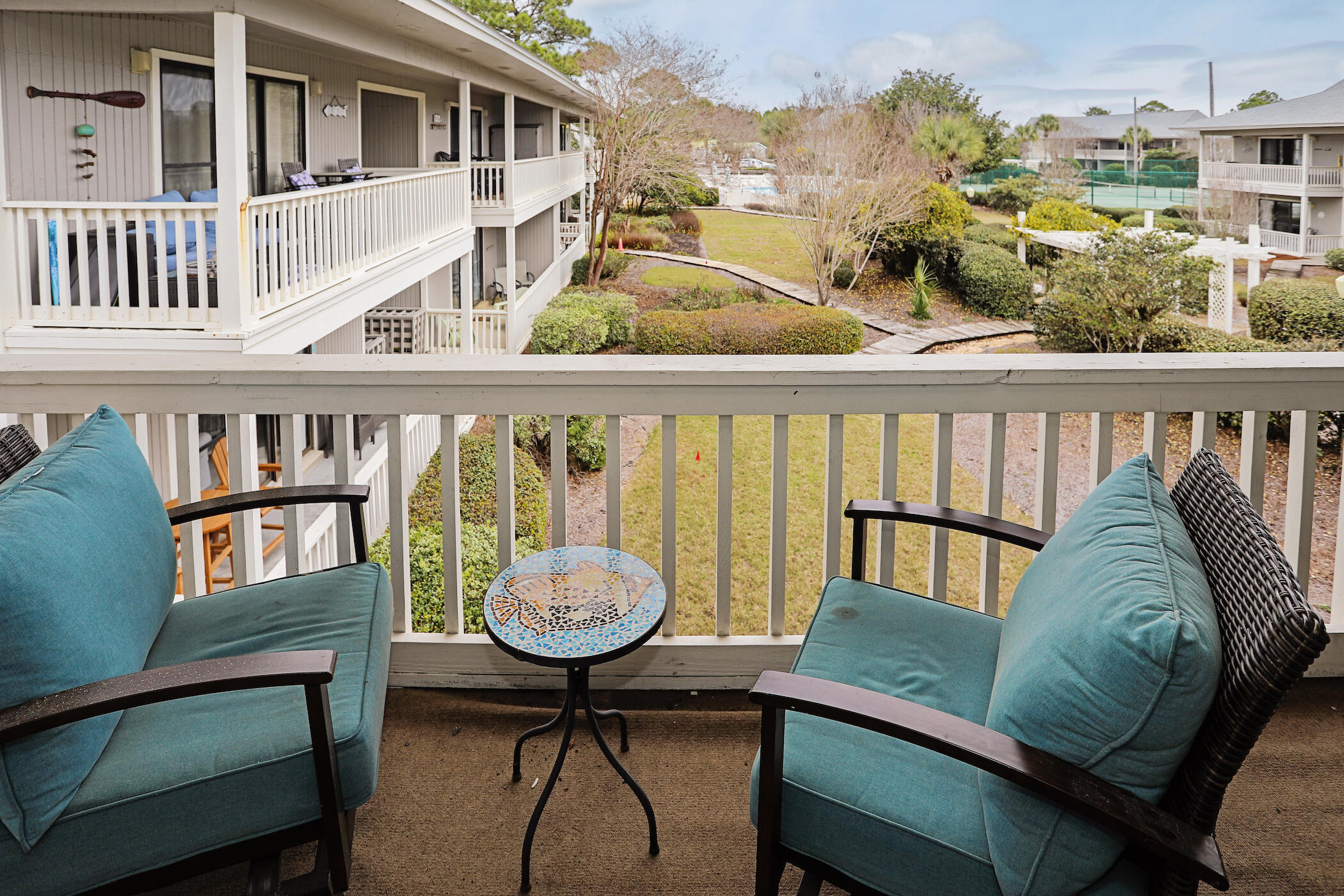 BEACHWOOD VILLAS CONDO - Residential