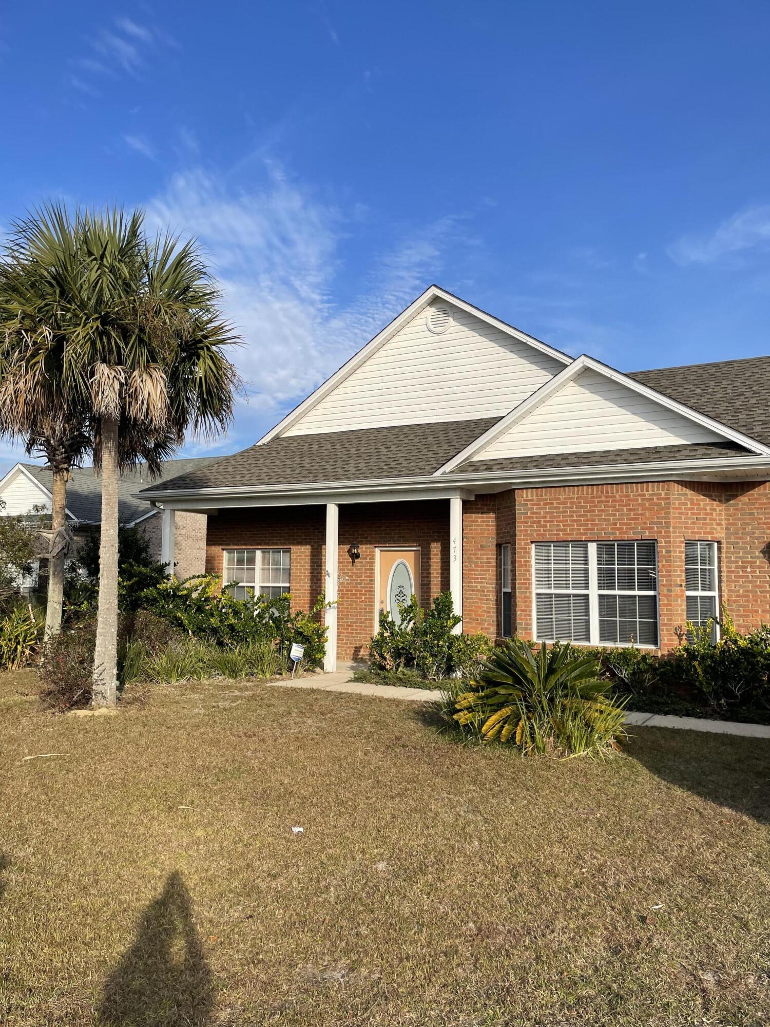 Immaculate one owner - one story - four side brick home on a 75 X 190 lot. Owners have just installed Luxury Vinyl flooring throughout the living areas. The home has a large master suite and bath with a walk in shower and soaking tub. Two additional bedrooms with a hallway bath. The kitchen features a breakfast bar, granite tops, stainless appliances and pantry. Living room features a fireplace with tile surround and an additional dining area off the kitchen. There are no HOA fees currently in the community. This home is on public water - sewer all fees have been paid.