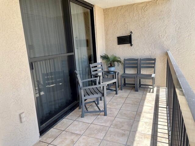 SUNDESTIN INTERNATIONAL CONDO - Residential