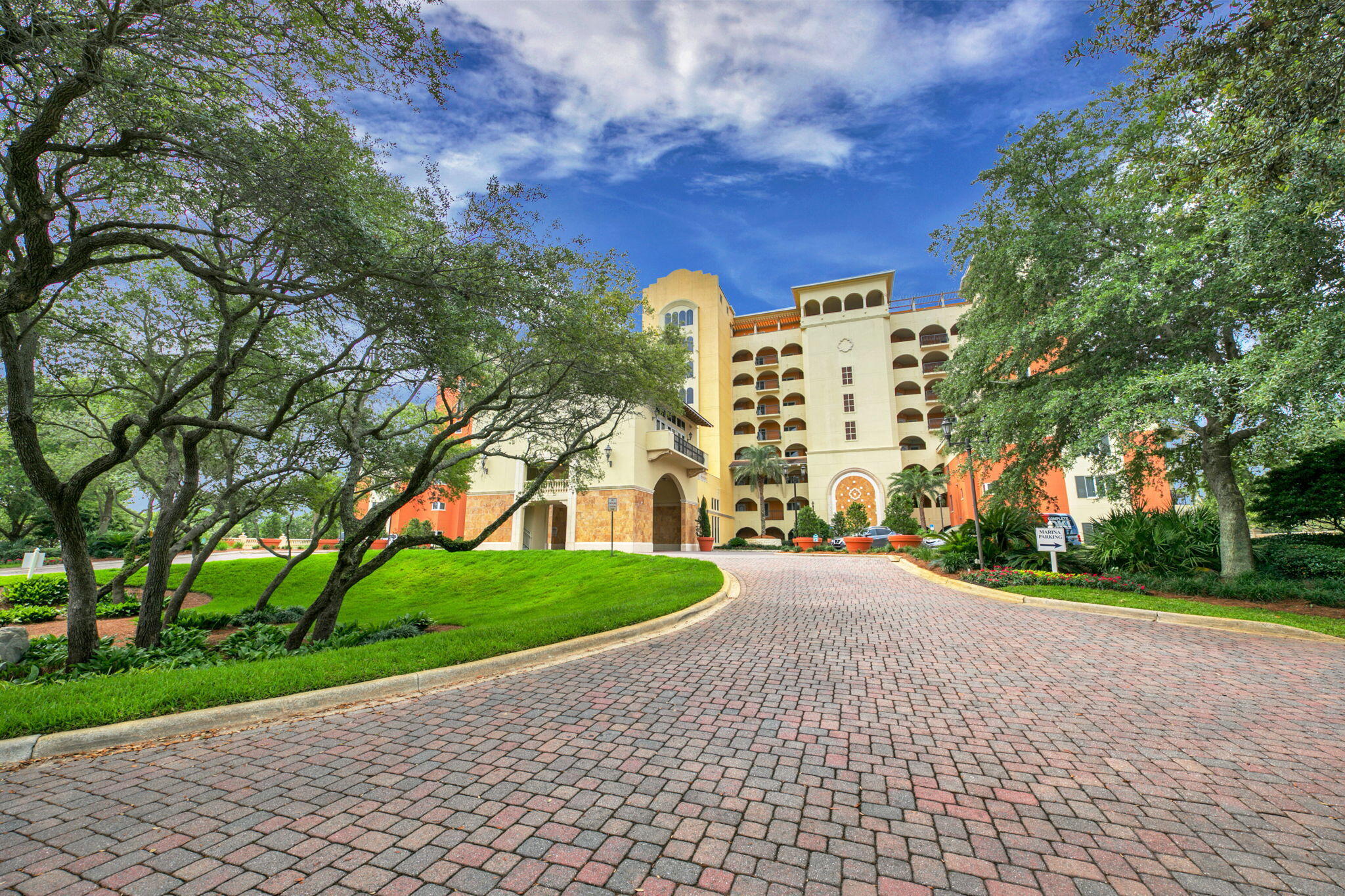 770 Harbor Boulevard 3E